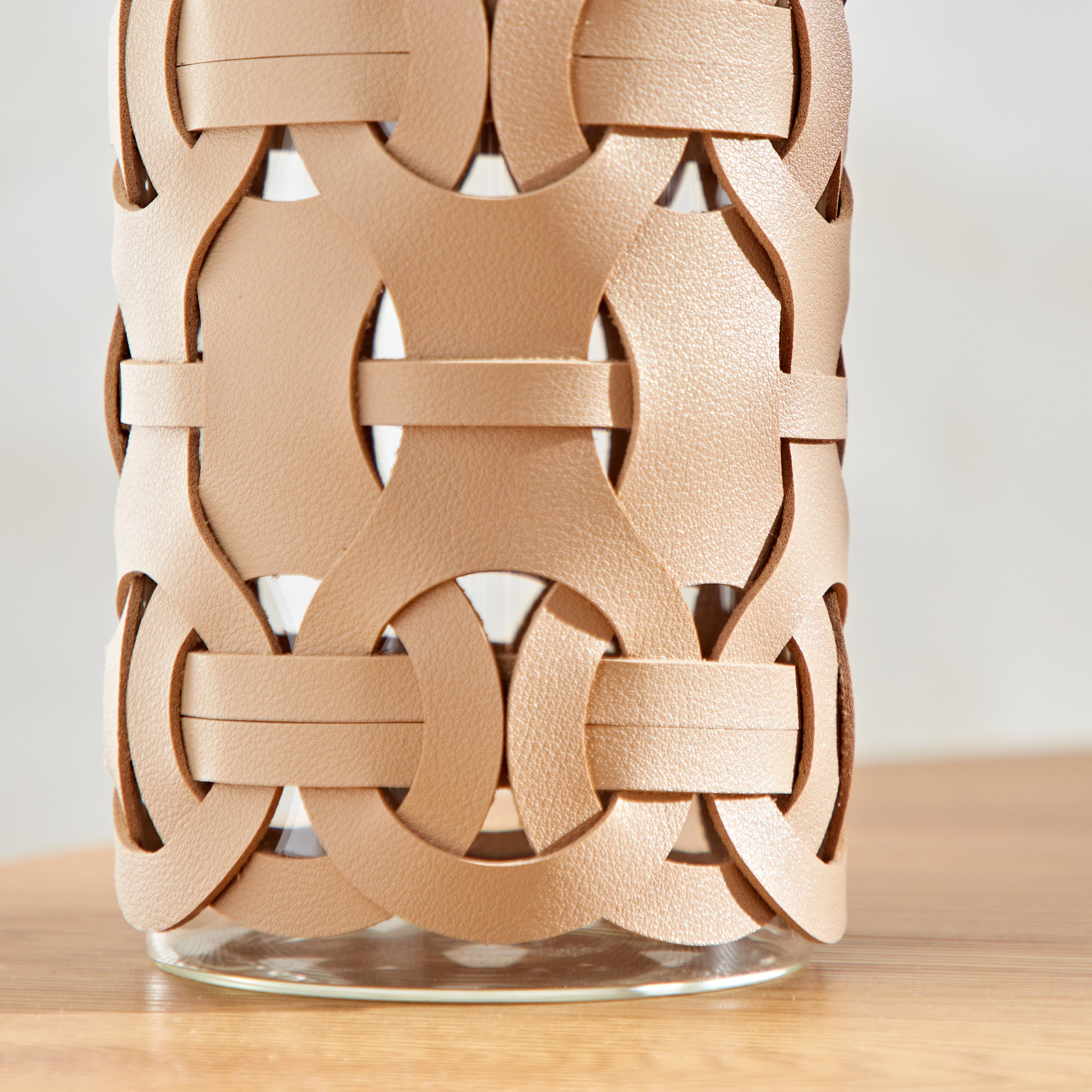 Live Clear Glass Vase with Leather Wrapping - 9.8x9.8x30 cm-PROMO_HB_AE_B1G1_250925-image-4