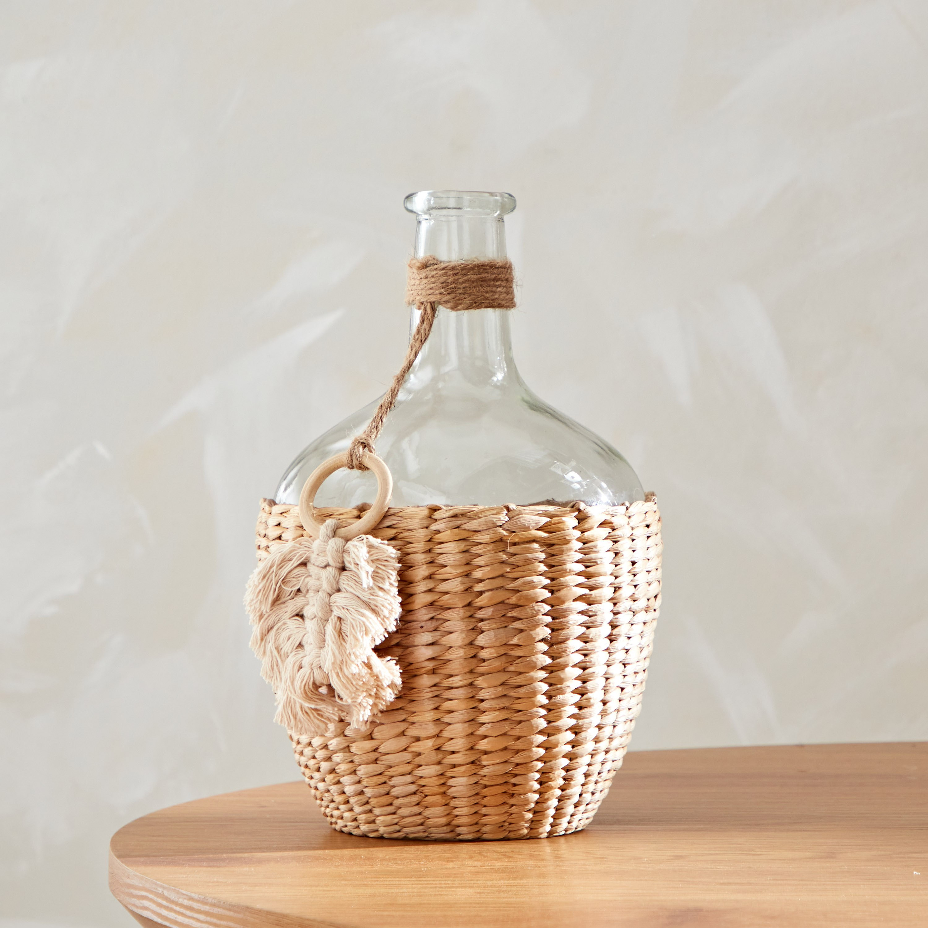 مزهرية زجاج شفاف بغلاف روطان من لايف - 15.8x15.8x25.4 سم-PROMO_HB_AE_B2G2_011025-image-2
