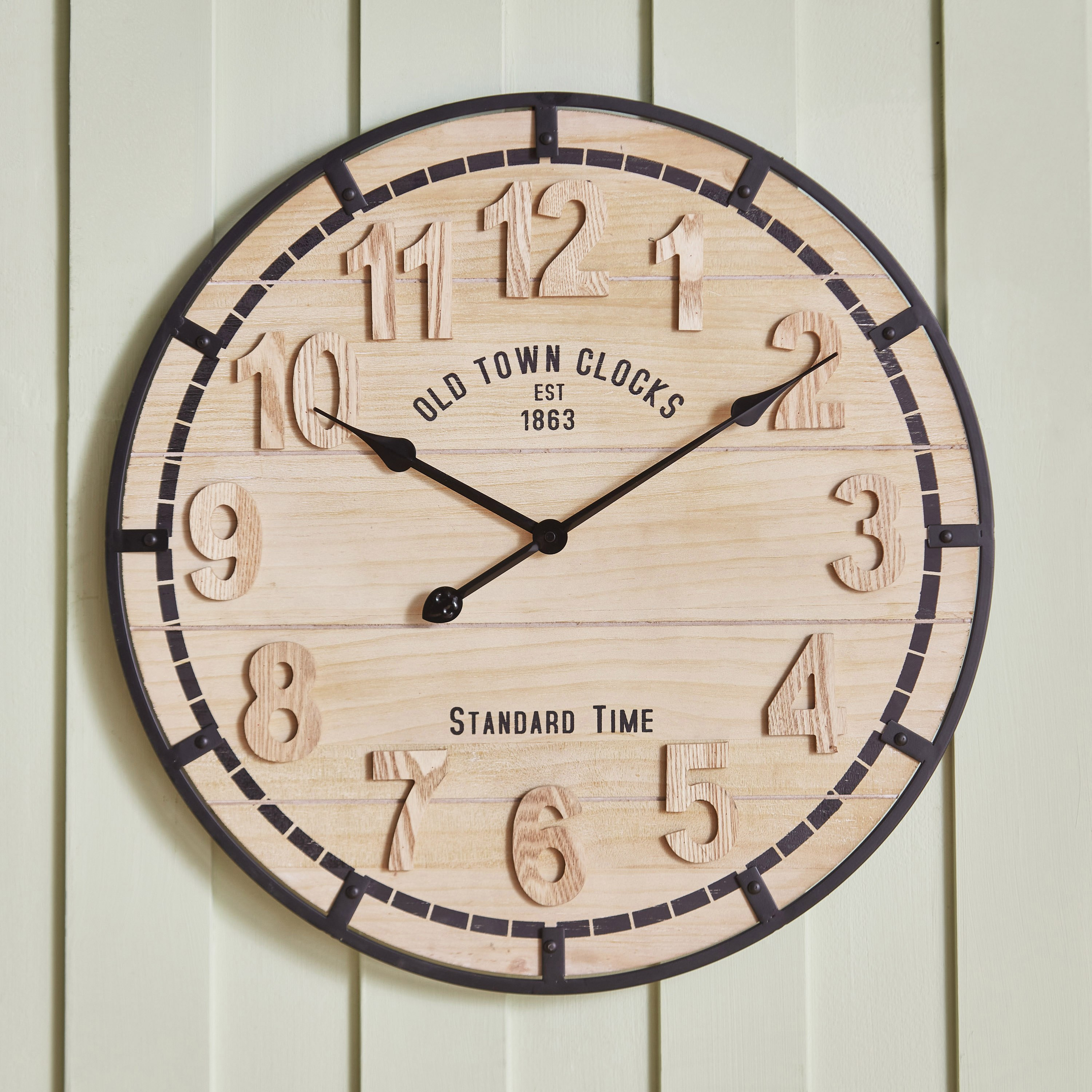 ساعة حائط معدن وخشب من مافريك - 60x4.5x60 سم-hbxhomeware-hbxdecorandfurnishings-image-2