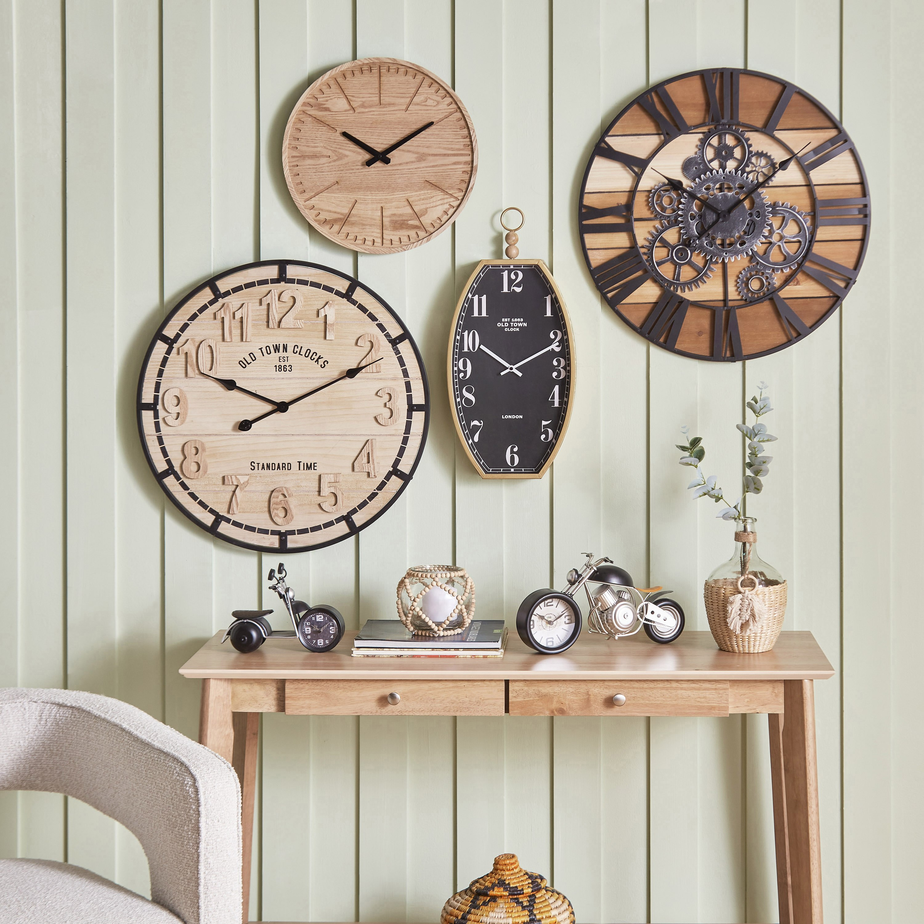 ساعة حائط معدن وخشب من مافريك - 60x4x60 سم-hbxhomeware-hbxdecorandfurnishings-image-4