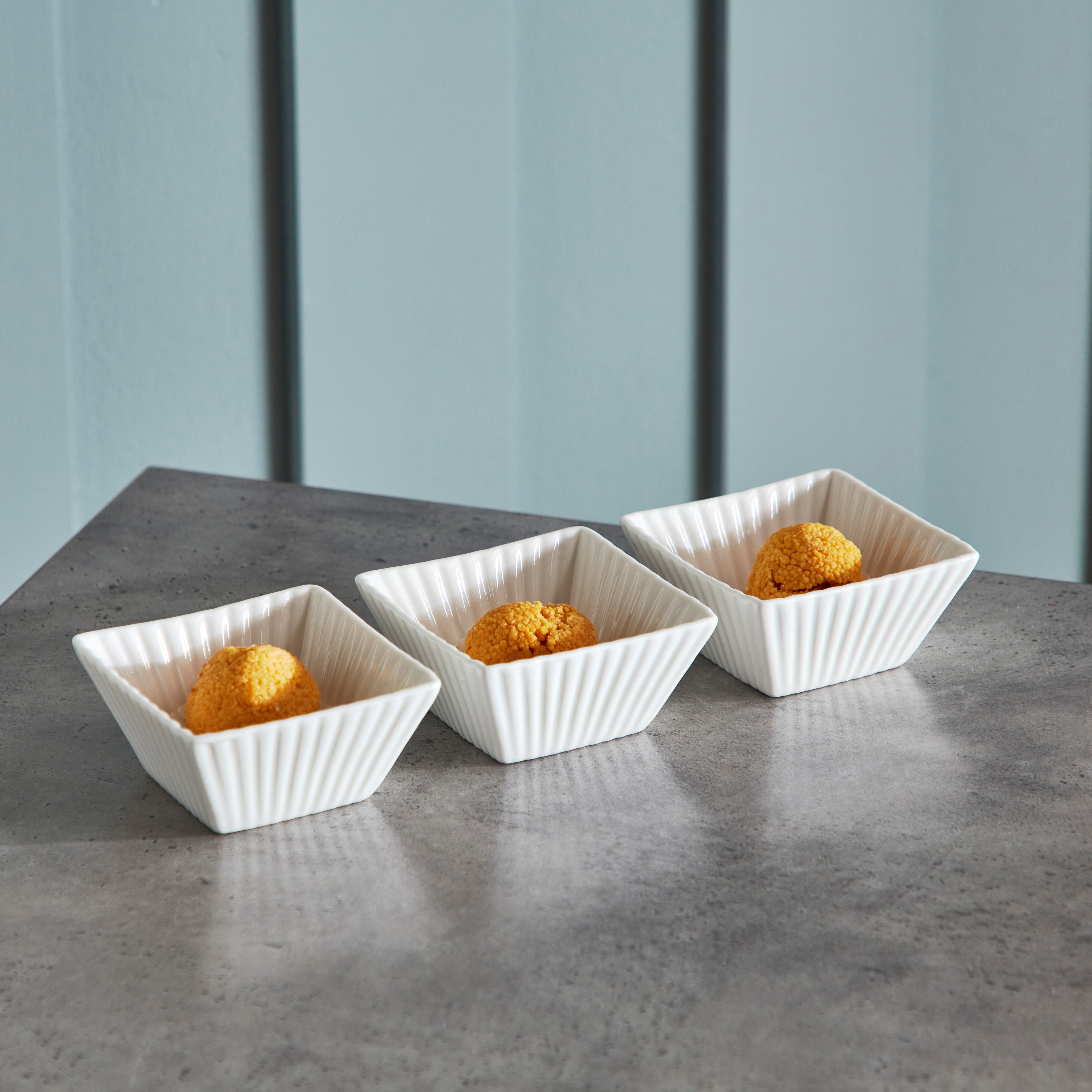 وعاء من نوفا - طقم من 3 قطع-hbxdecorandfurnishings-tabletop-crockery-image-1