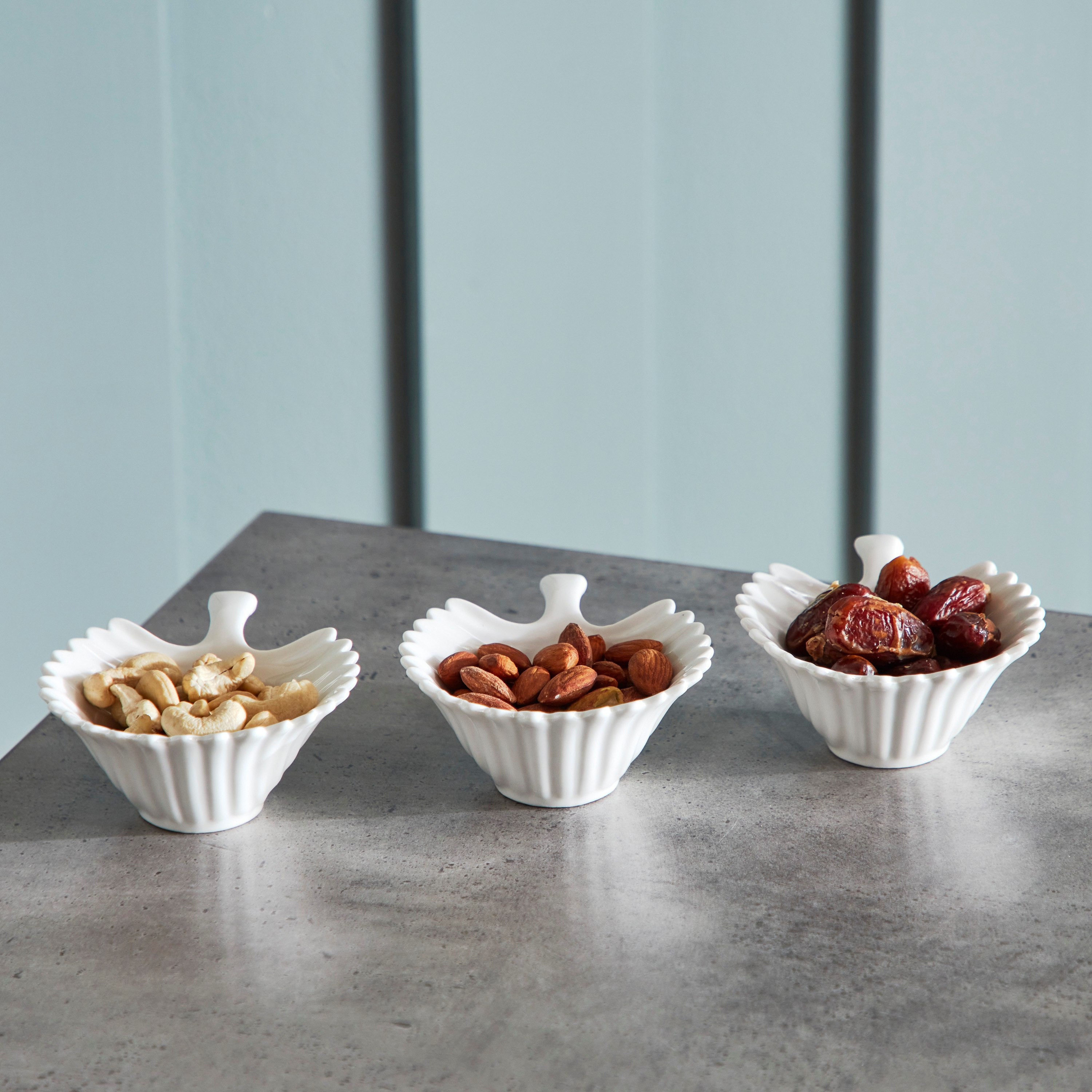 وعاء من نوفا - طقم من 3 قطع-hbxdecorandfurnishings-tabletop-crockery-image-1