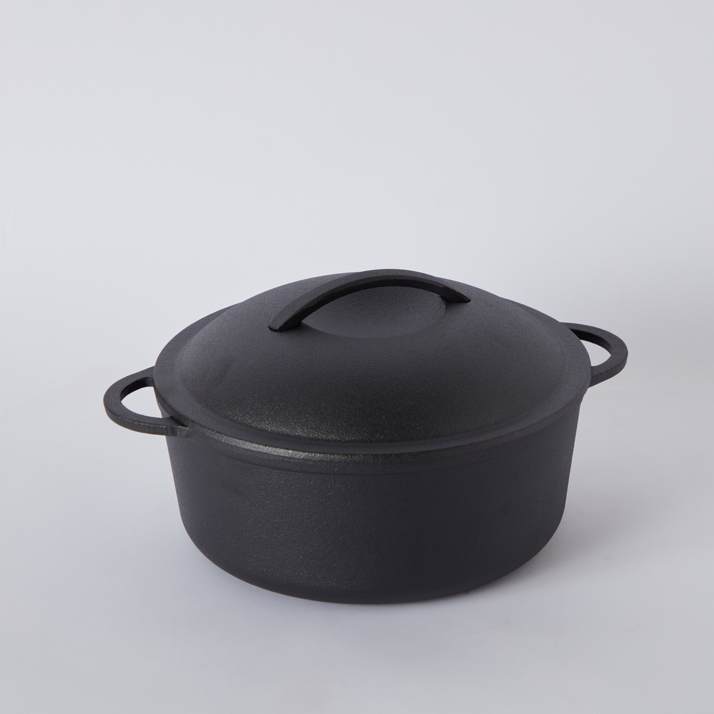 Ferrea Cast Iron Casserole - 26 cm-hbxhomeware-hbxkitchen-image-5