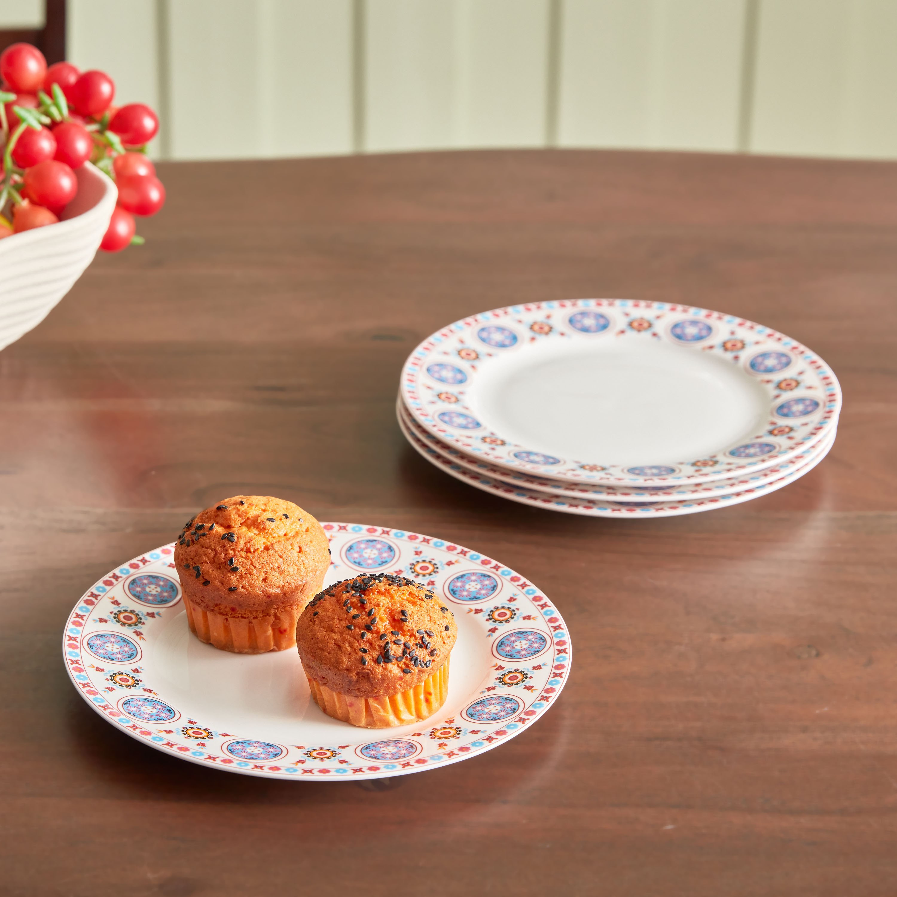 صحن مقبلات من ماجيستيك - طقم من 4 قطع-hbxdecorandfurnishings-tabletop-crockery-image-1