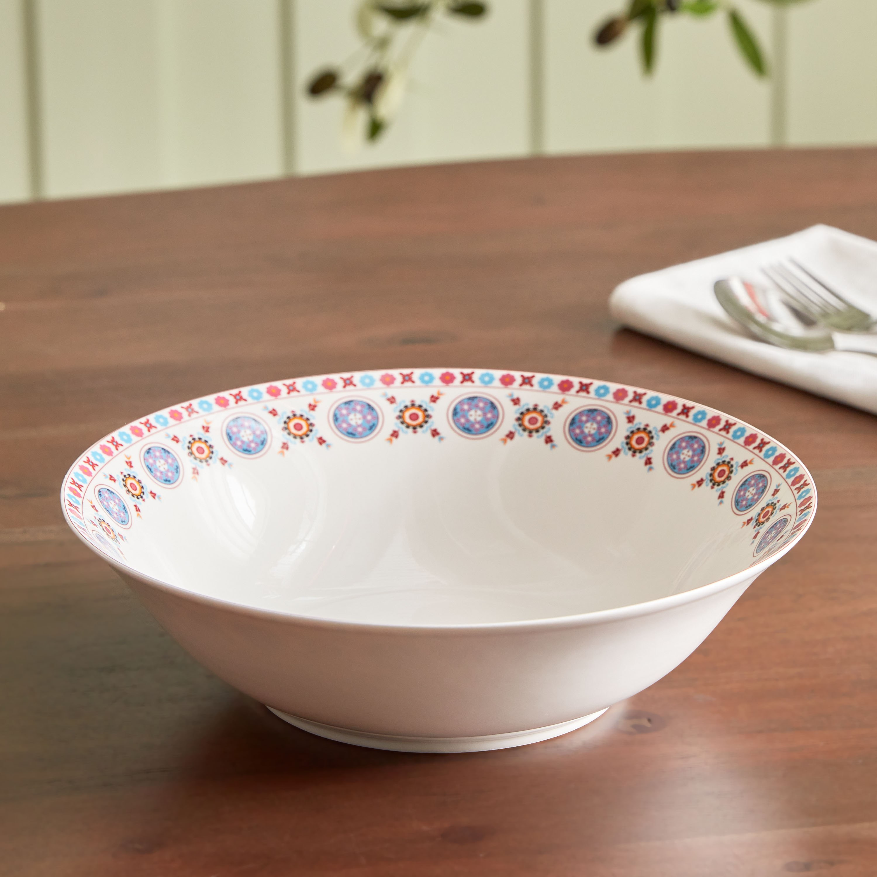 وعاء سلطة من ماجيستيك-hbxdecorandfurnishings-tabletop-crockery-image-1