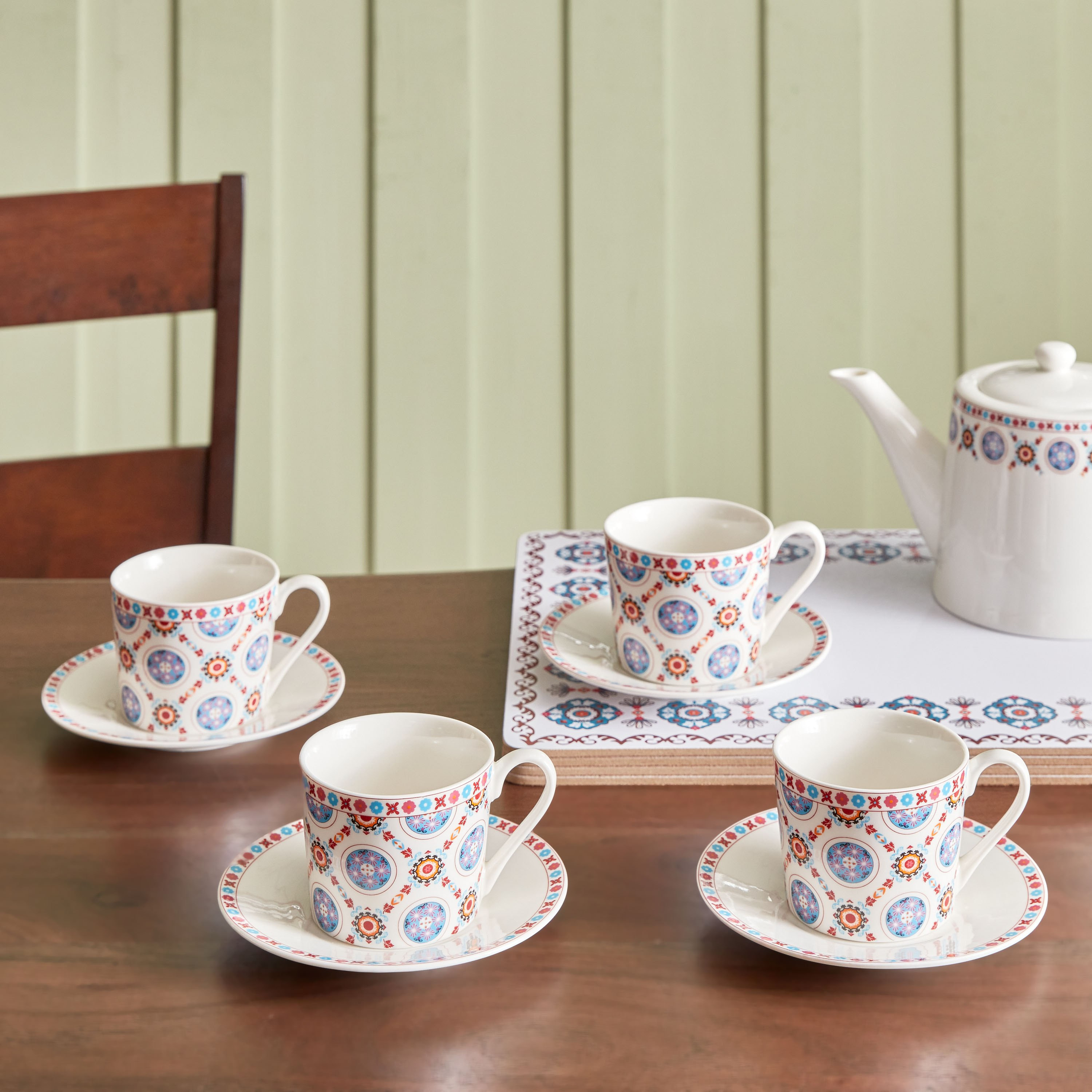 فناجين شاي وصحون من ماجيستيك - طقم من 4 قطع-hbxhomeware-hbxkitchen-image-1