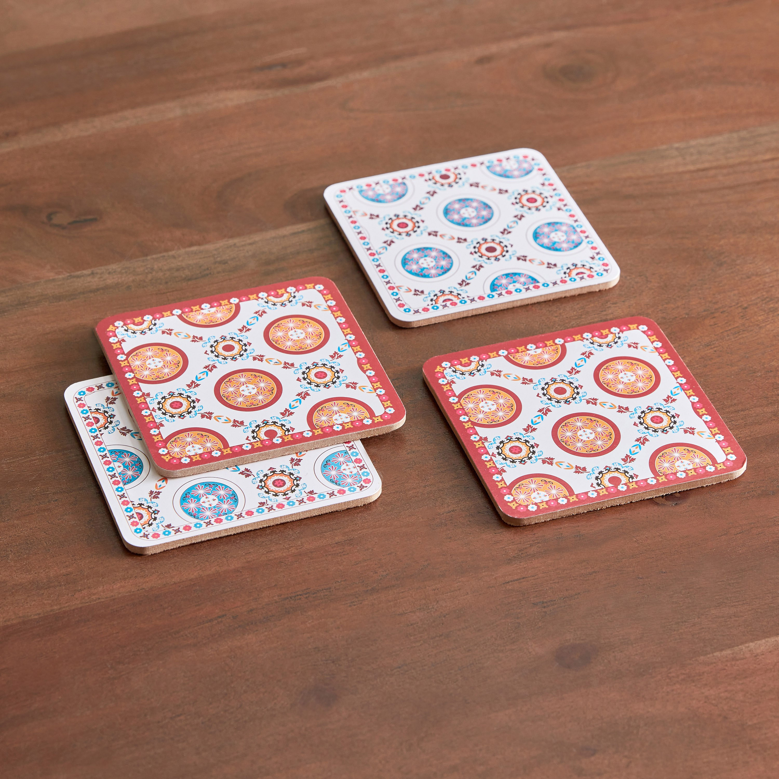 طقم واقيات طاولة مربعة 4 قطع من ماجيستيك - 10 سم-hbxdecorandfurnishings-tabletop-serveware-image-2