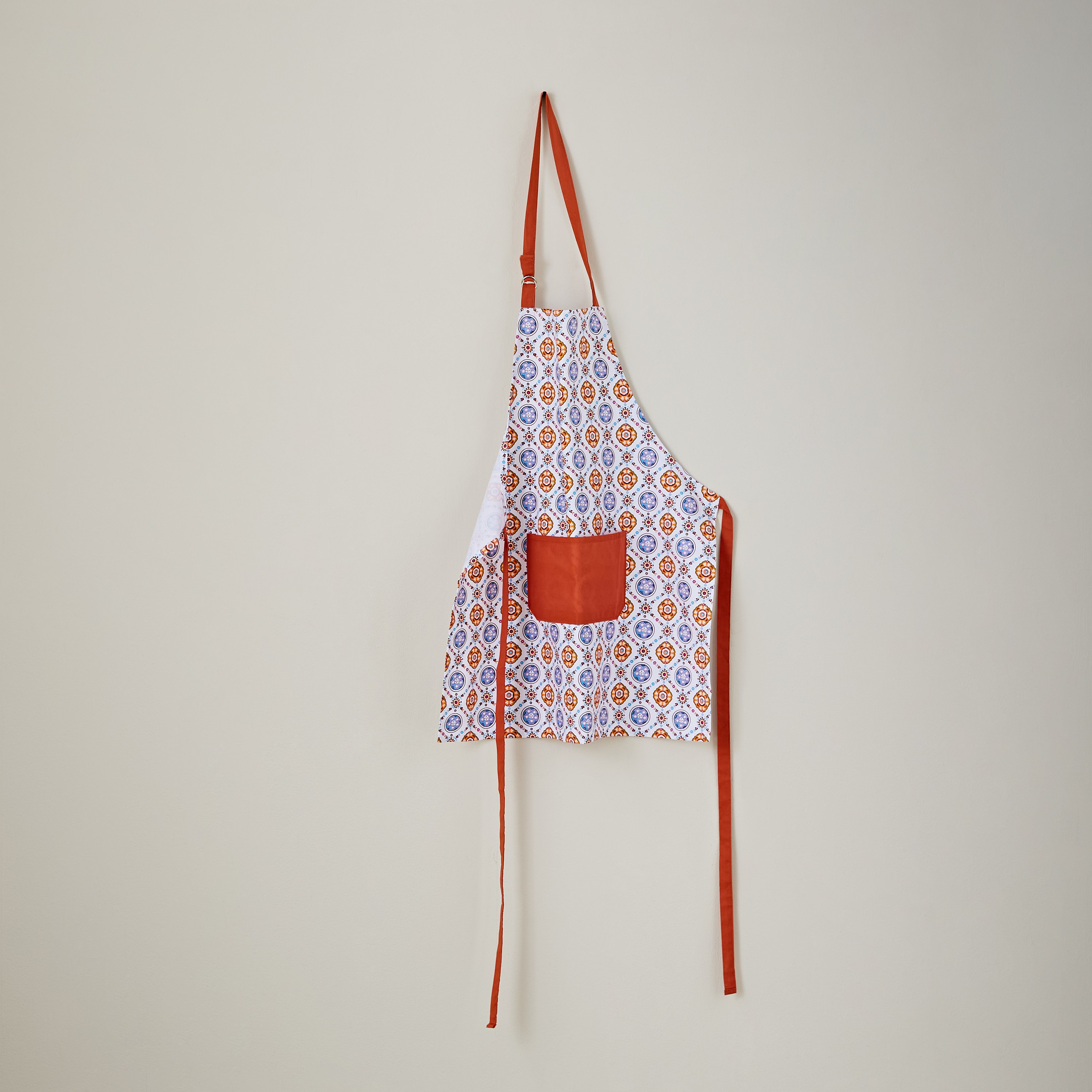 مريلة من ماجيستيك- 60x68 سم-hbxhomeware-kitchenware-kitchenlinens-image-1
