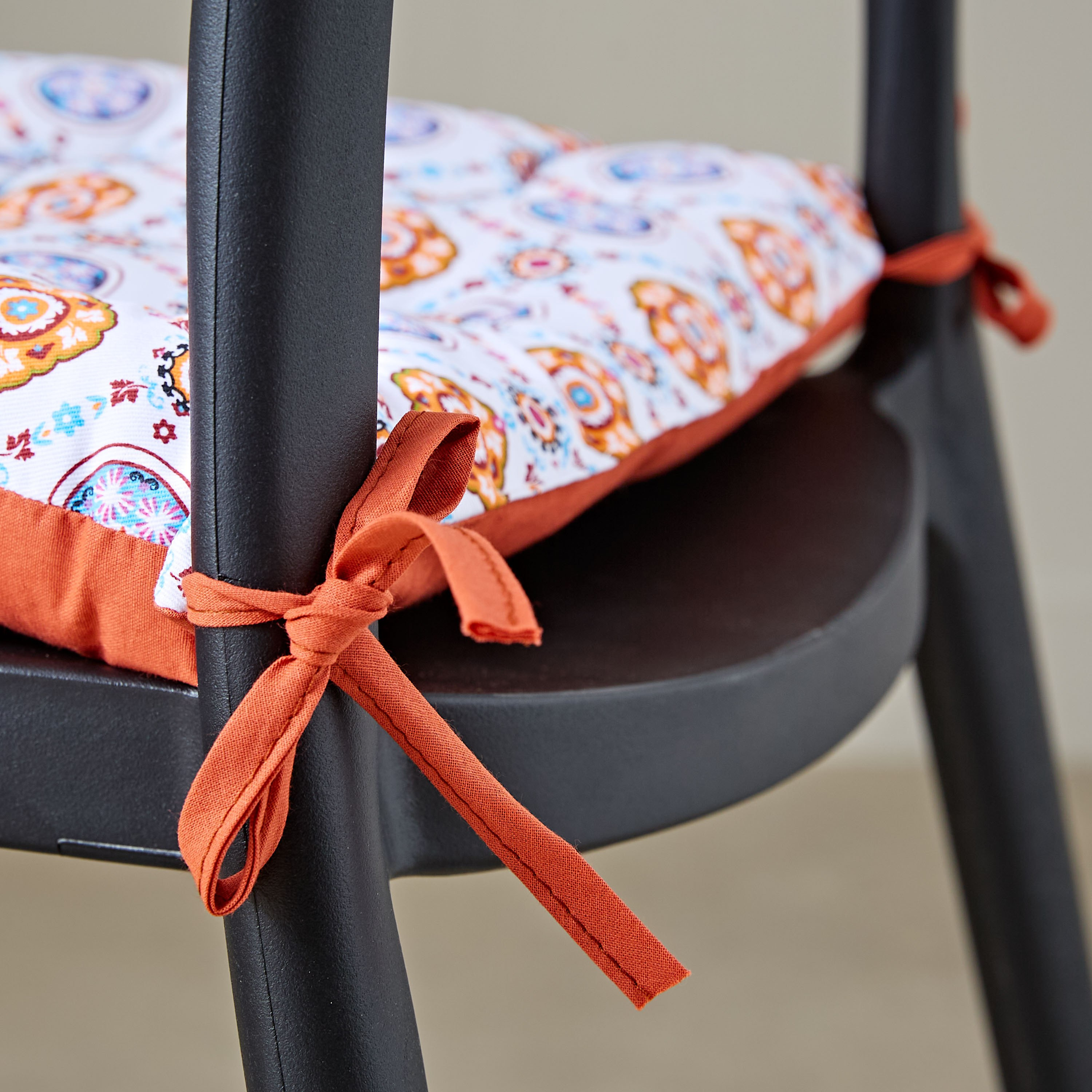 لبادة مقعد من ماجيستيك - 40x40 سم-hbxbedroom-bedding-cushionsandcovers-chairpads-image-4