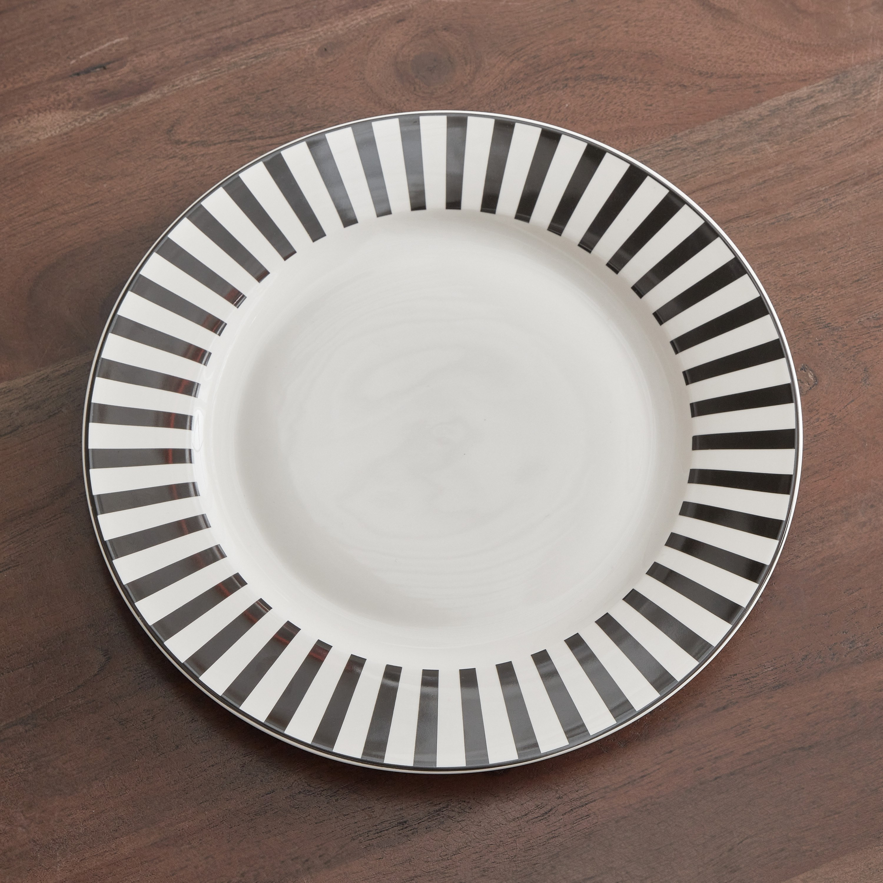 Gusto Dinner Plate-hbxdecorandfurnishings-tabletop-crockery-image-2