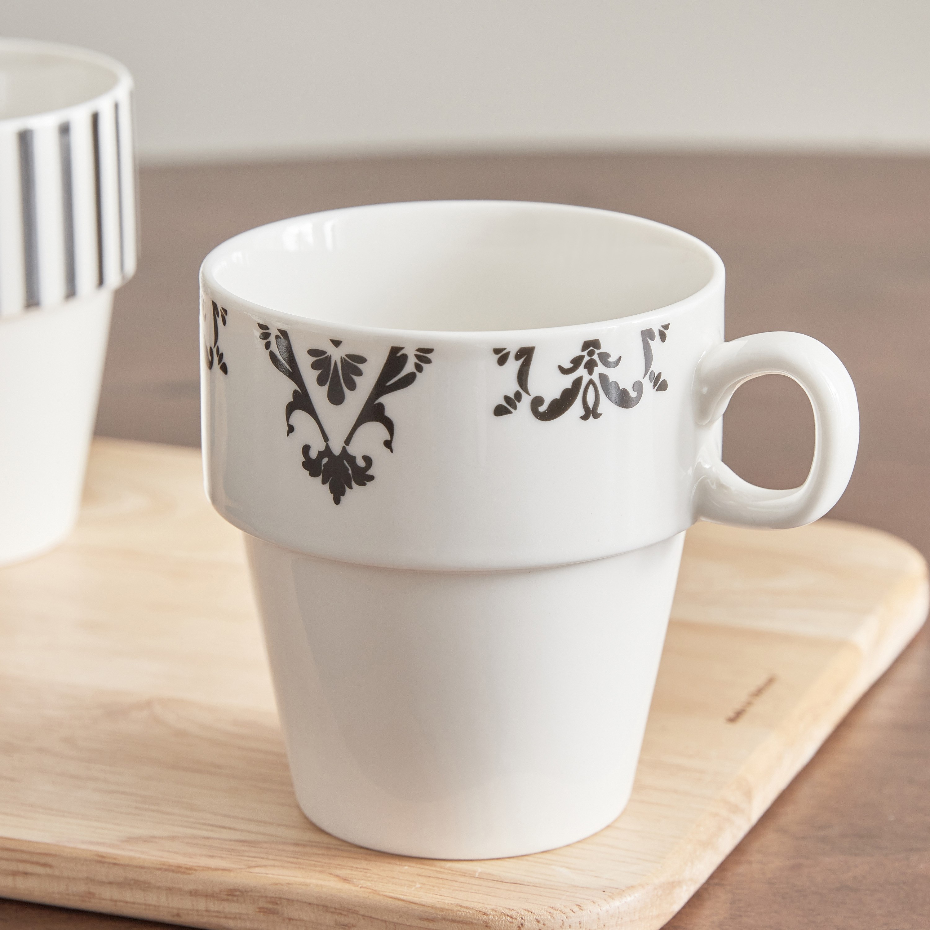 طقم مج وحامل معدن 4 قطع من جوستو-hbxhomeware-hbxkitchen-image-3