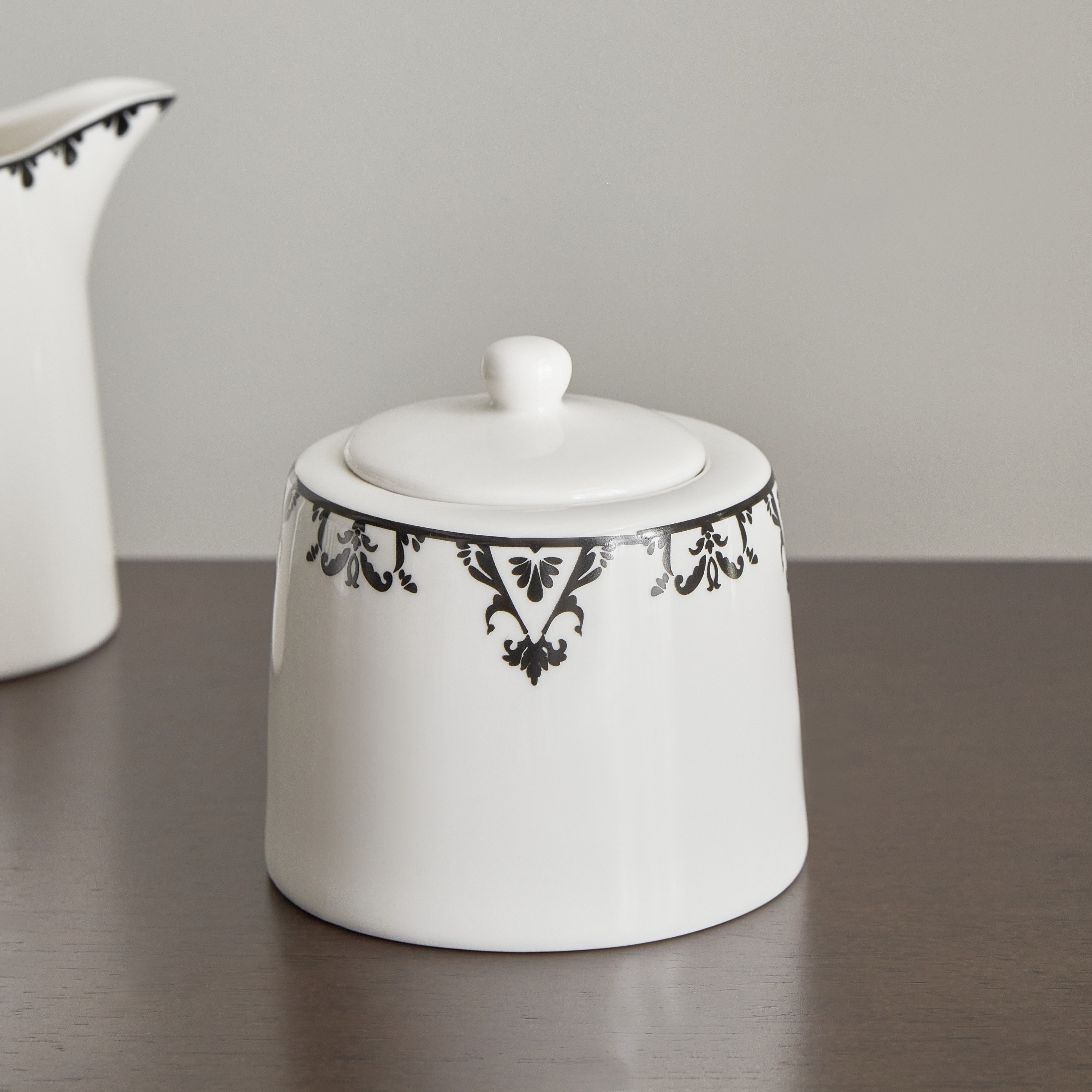 Gusto Sugar Pot-hbxhomeware-hbxkitchen-image-1
