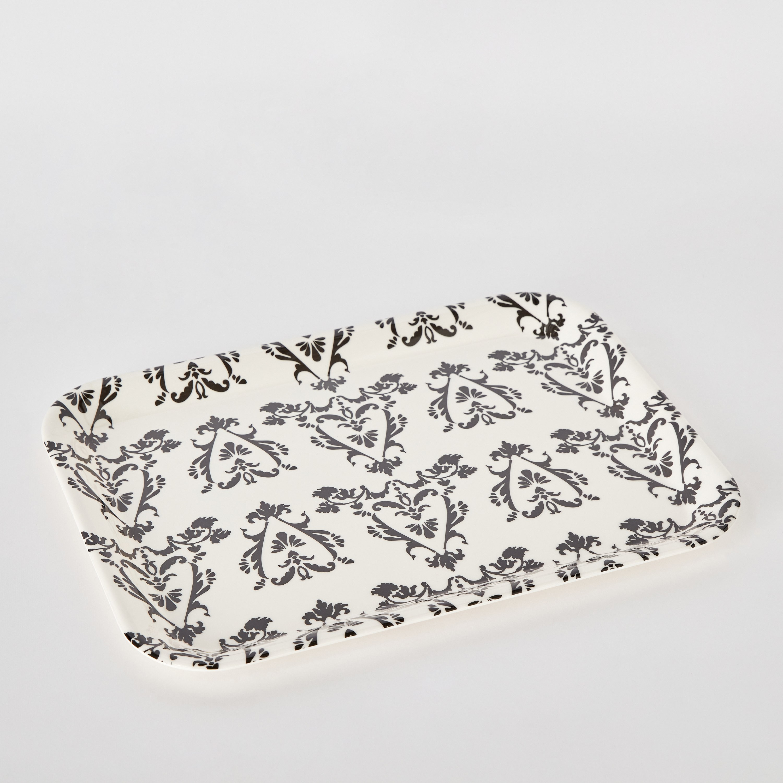 صينية صغيرة من جوستو-hbxdecorandfurnishings-tabletop-serveware-image-6