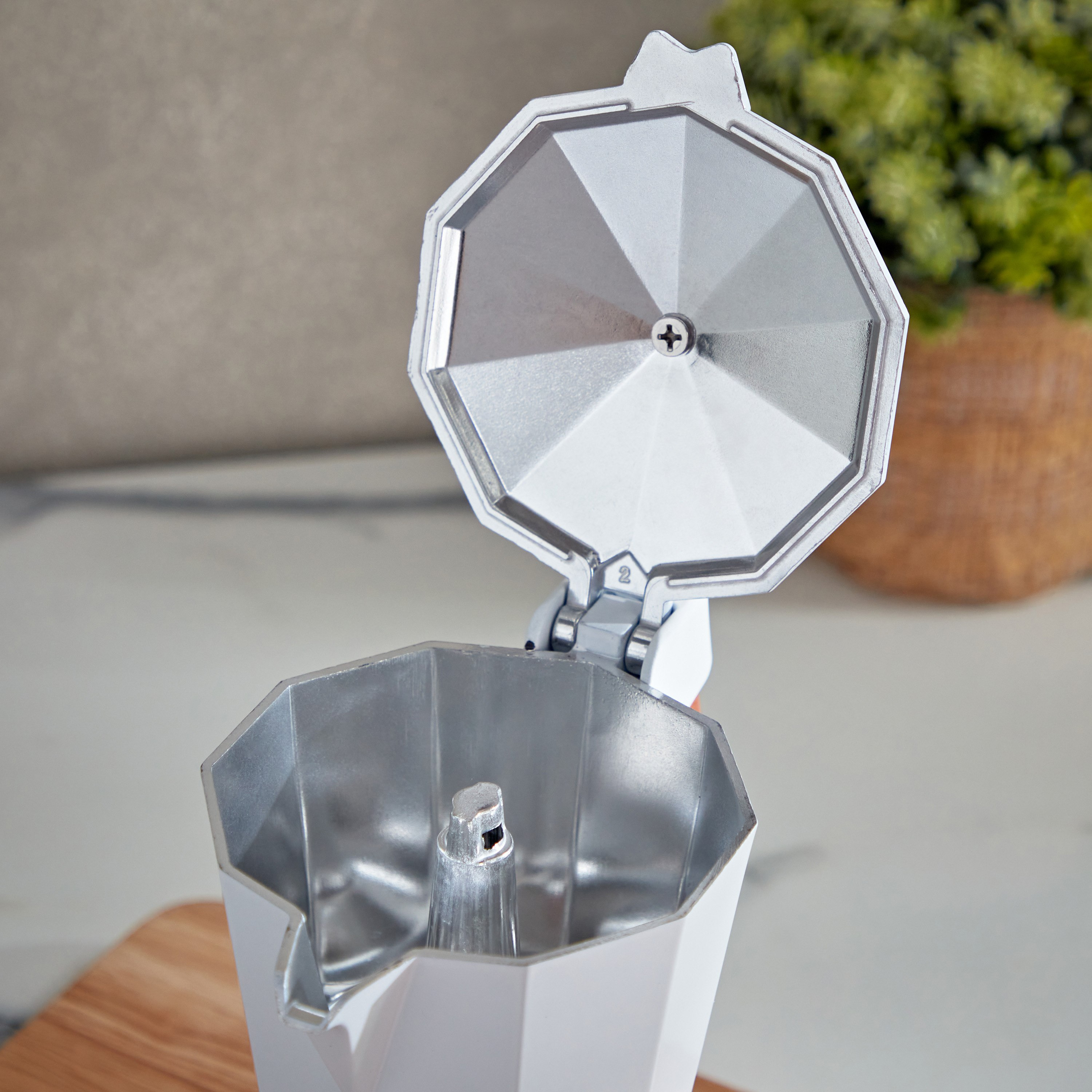 La Natura 6 Cup Coffee Maker - 240 ml-hbxhomeware-hbxkitchen-image-3