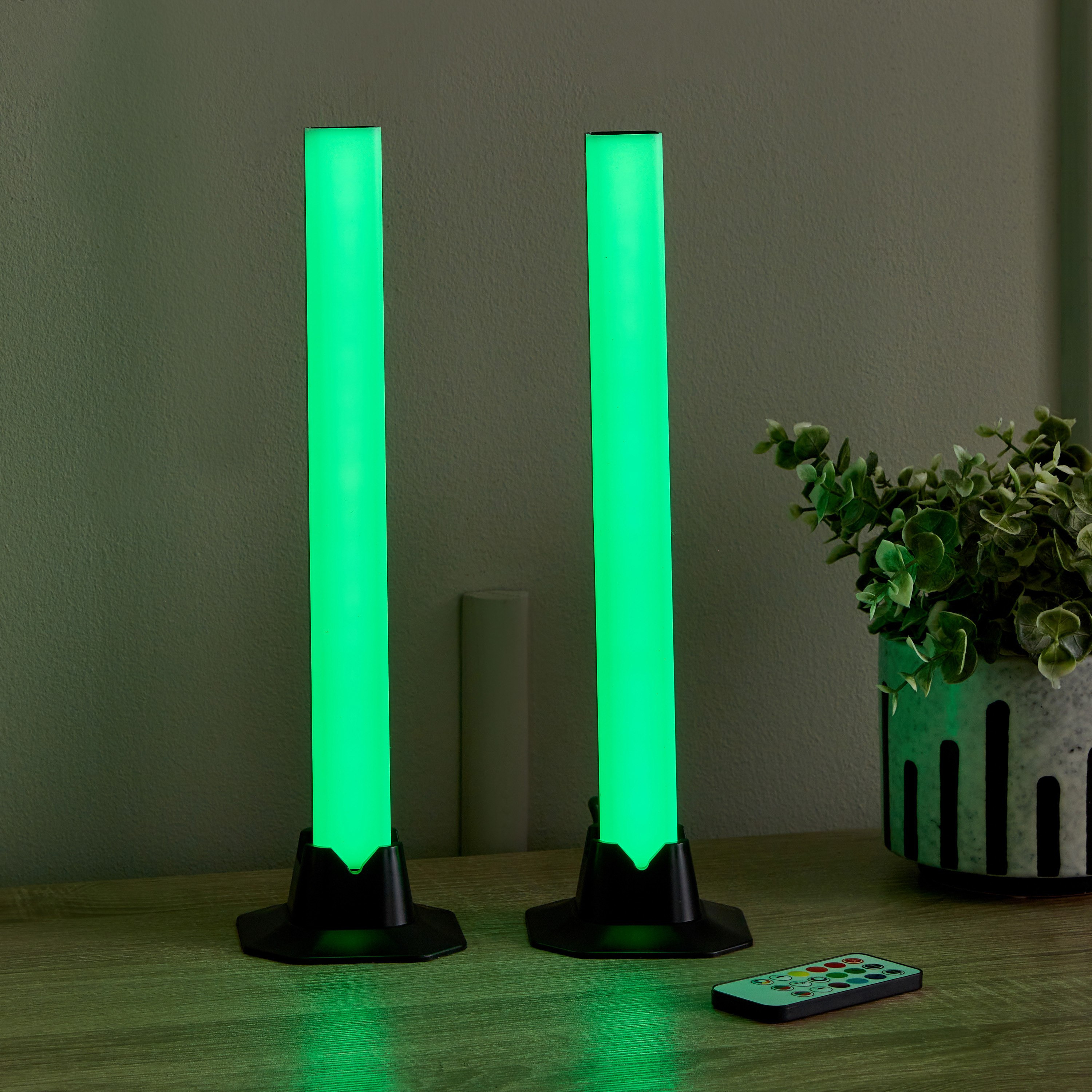 مجموعة مصابيح مكتب إل إي دي - قطعتين مع جهاز تحكم عن بعد لمزامنة الموسيقى من ليتا-hbxlivingroom-lighting-tablelamps-image-3
