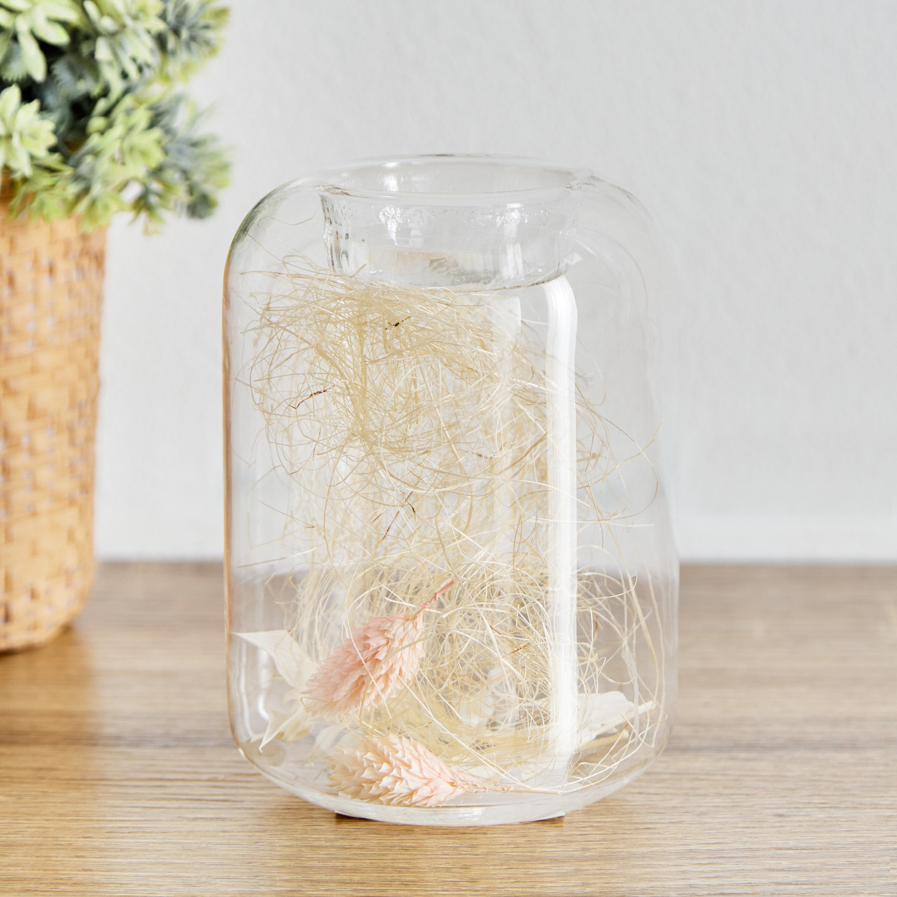 حامل شموع صغيرة زجاجي مع زهرة مجففة من ريبا - 8.5x8.5x11 سم-hbxlivingroom-decorandaccessories-candleholders-image-1