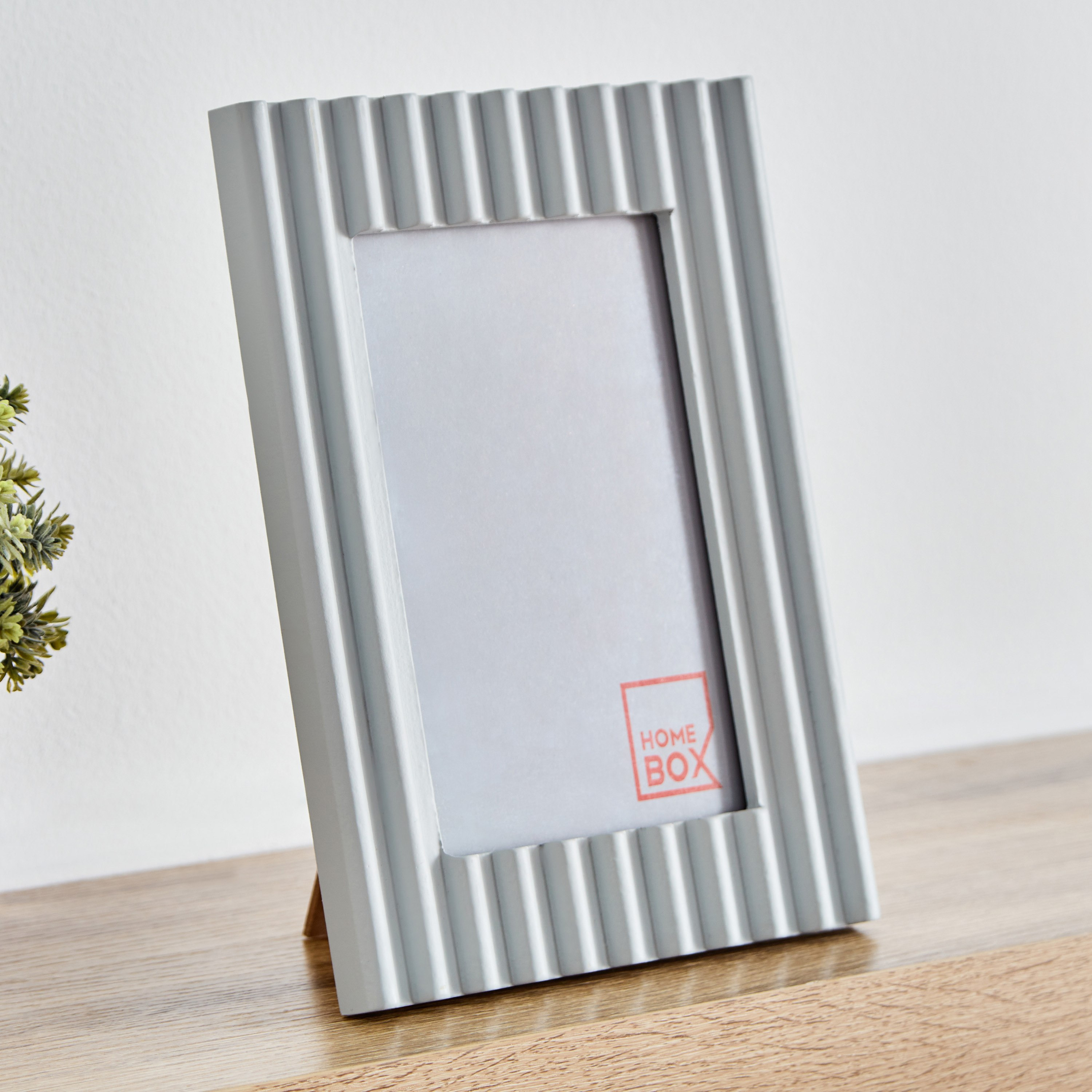برواز صور من ريبا - 19x24x1.5 سم-hbxbedroom-decorandaccessories-photoframes-image-1