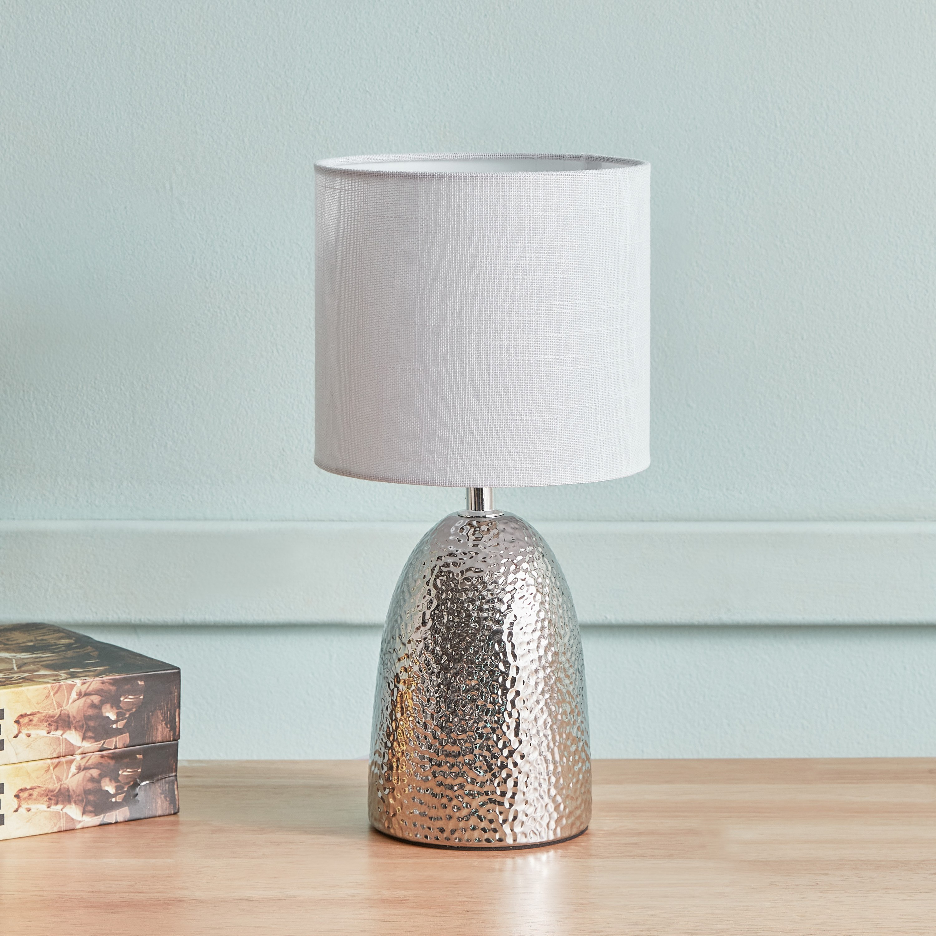 مصباح طاولة بغطاء من نوفالي - 34.5 سم-hbxbedroom-lighting-tablelamps-image-1