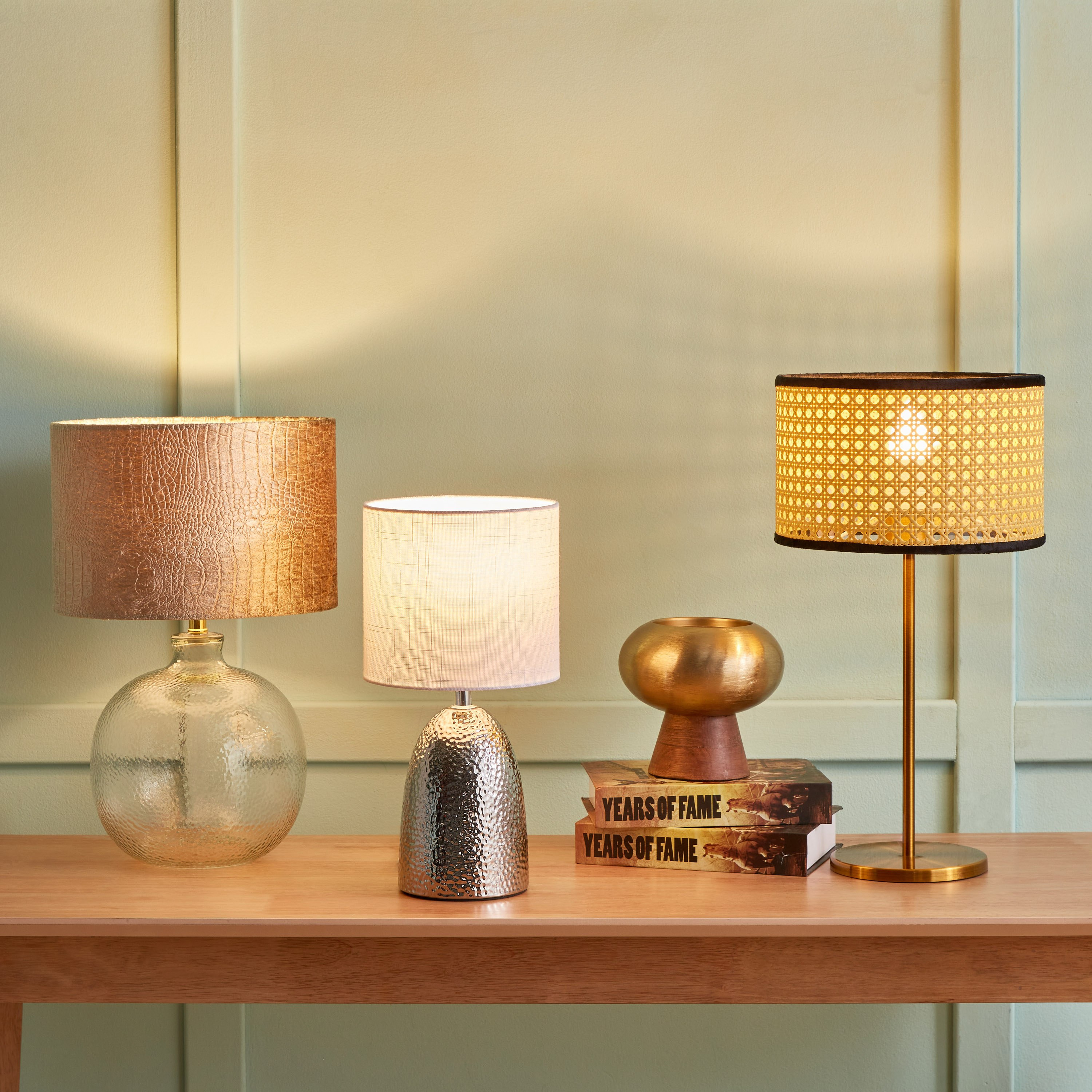 مصباح طاولة بغطاء من نوفالي - 34.5 سم-hbxbedroom-lighting-tablelamps-image-5
