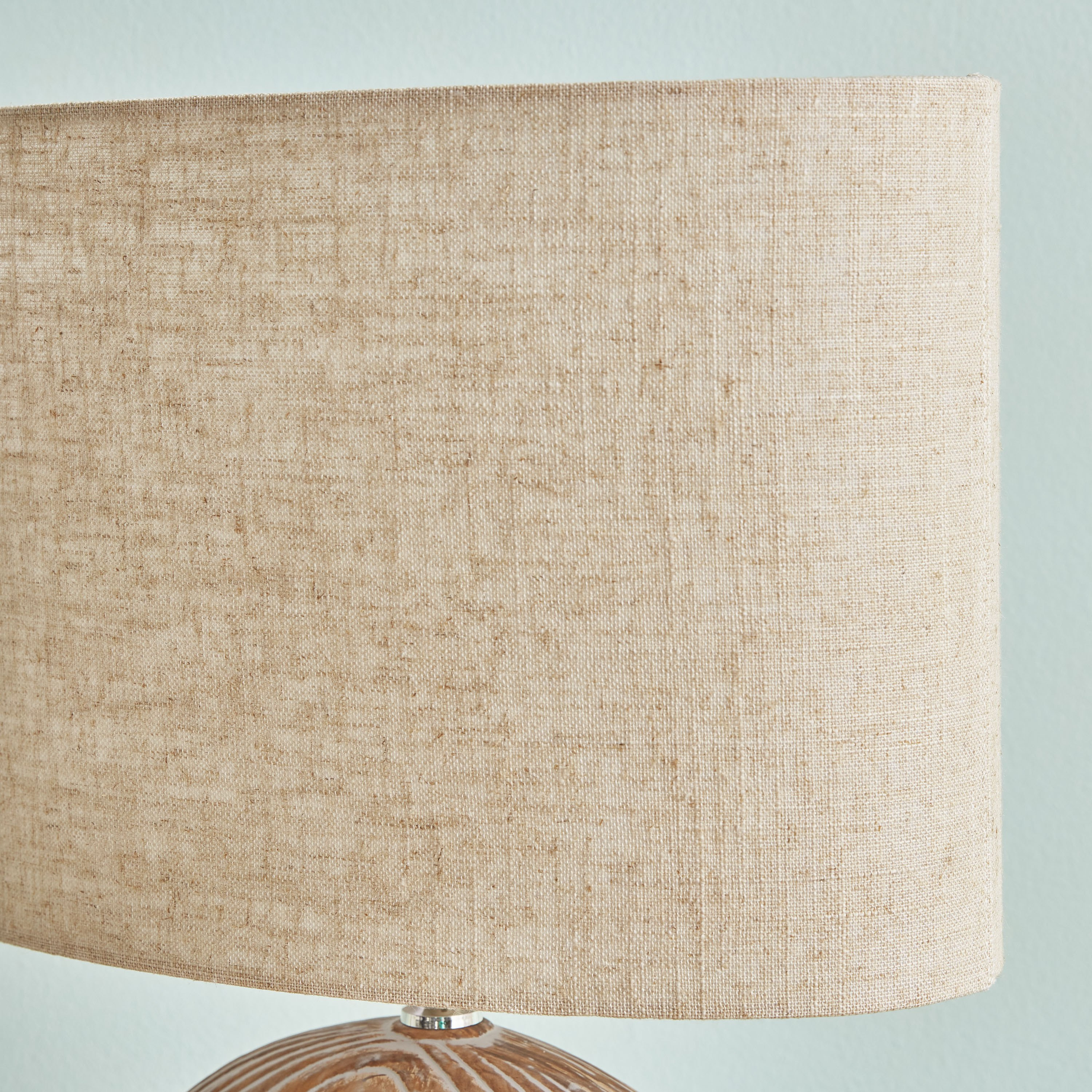 مصباح طاولة سيراميك بغطاء كتان من نوفالي - 52 سم-hbxbedroom-lighting-tablelamps-image-3