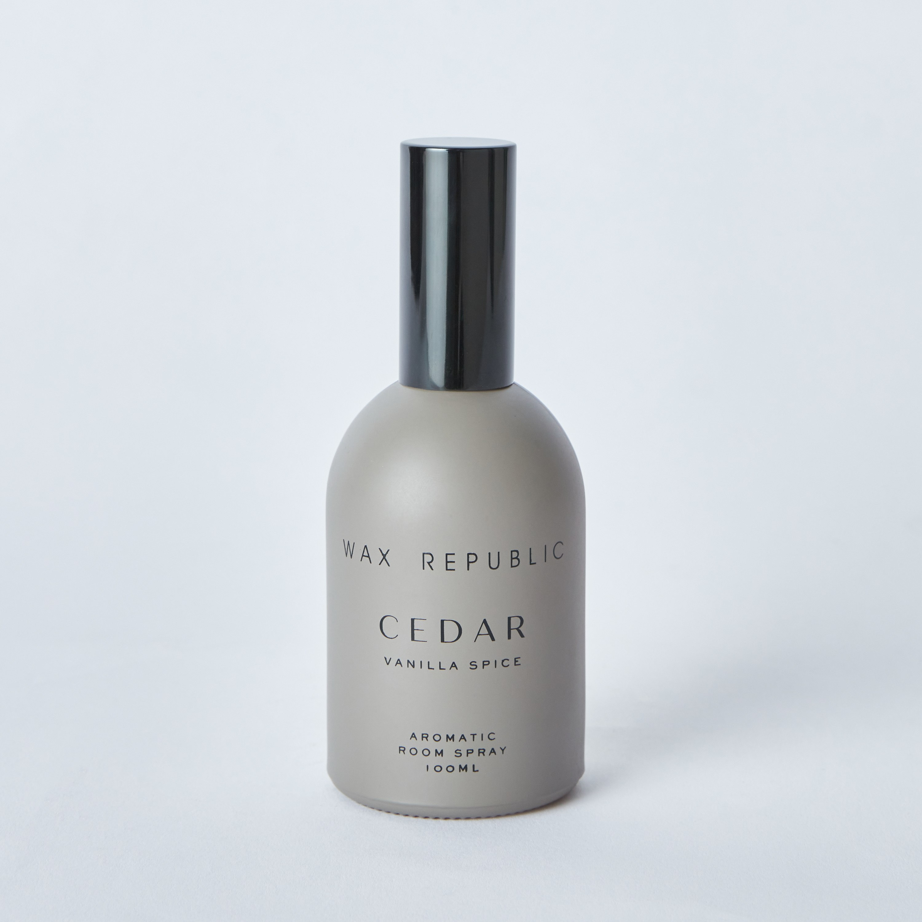 بخاخ معطر غرف بريميوم سيدار فانيليا سبايس من أوشيانيك - 100 مل-hbxdecorandfurnishings-homefragrance-roomfreshnersandaromamist-image-5