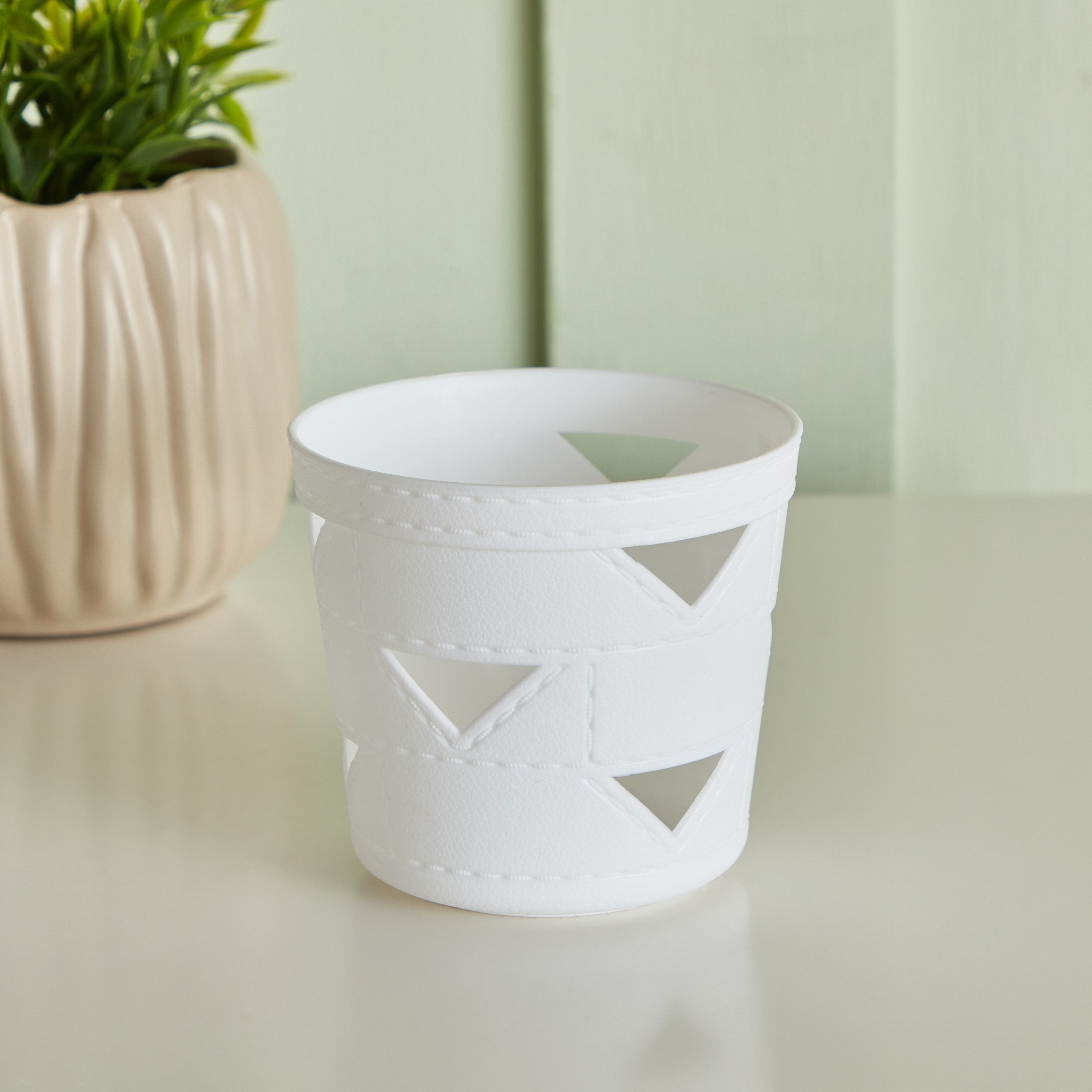 Nordic Multipurpose Holder - 10x10x9 cm-hbxbedroom-bedroomaccessories-bedroomstorage-image-2
