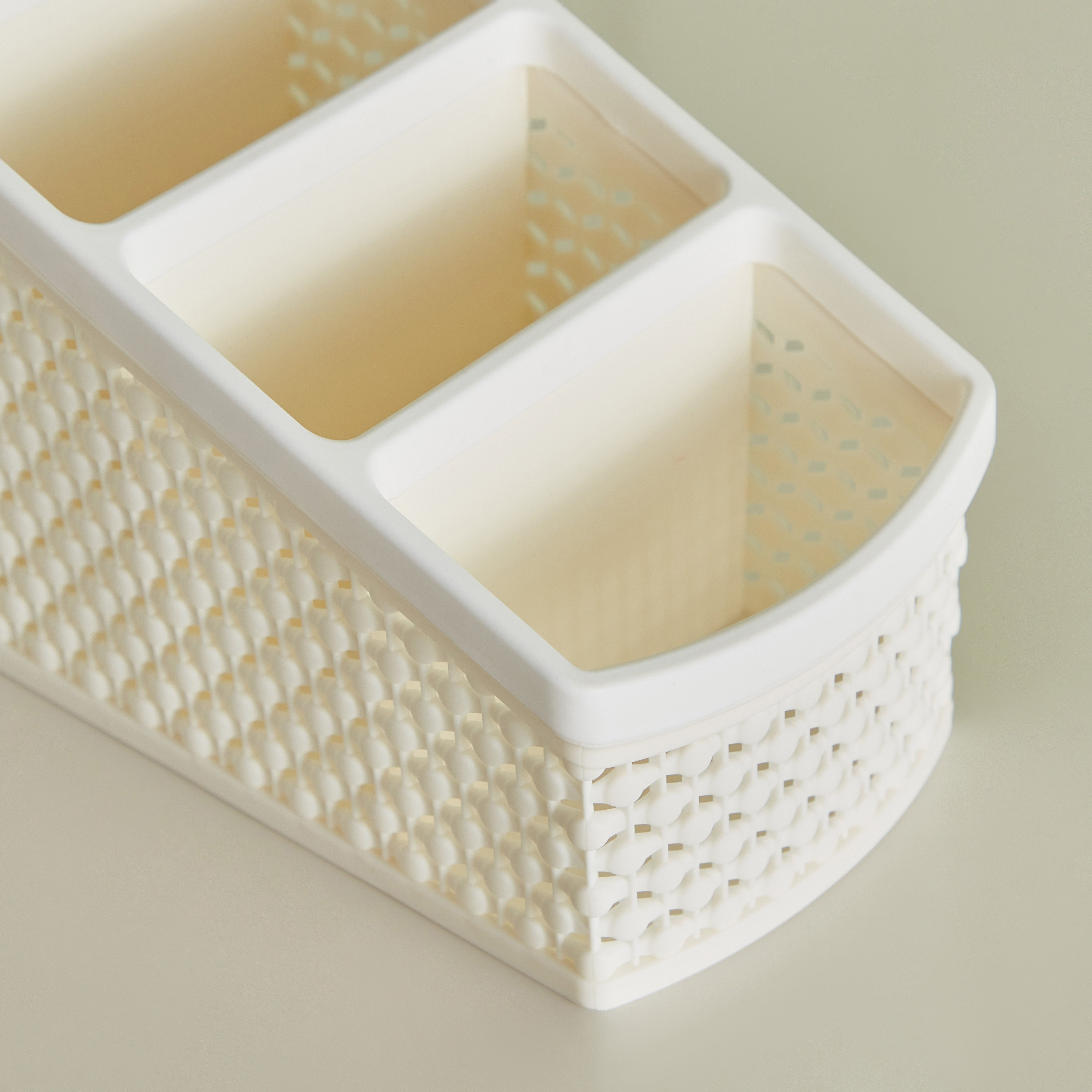 Nordic 4-Compartment Basket - 20x9.5x10.5 cm-hbxbedroom-bedroomaccessories-bedroomstorage-image-4