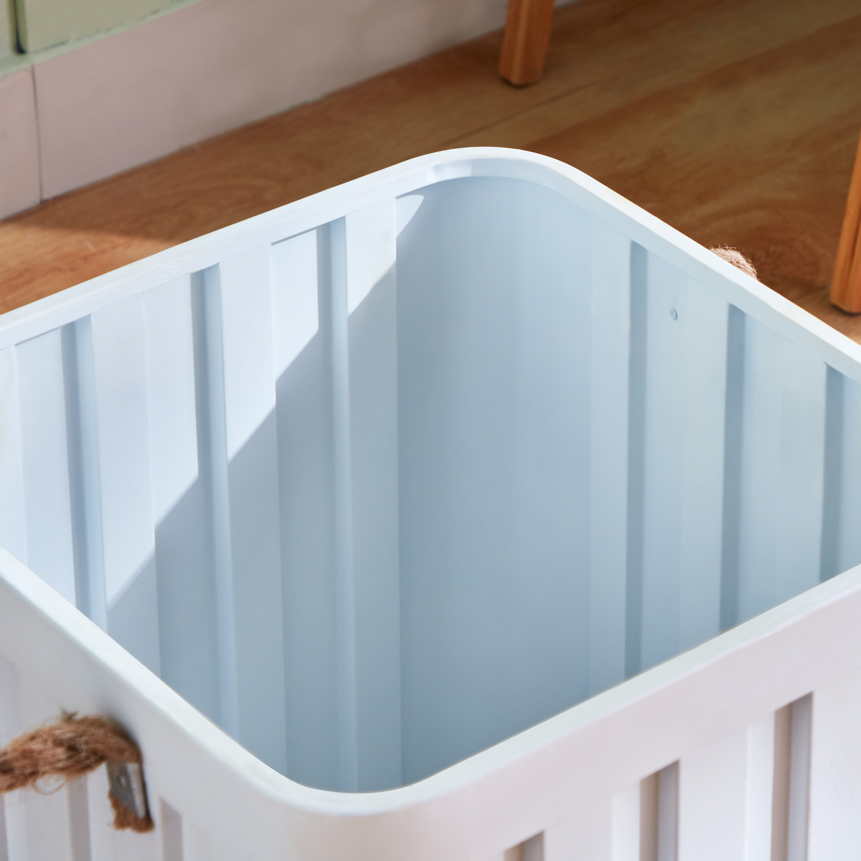 فانوس معدن بمقبض من إلدورا - 35x35x42 سم-hbxbedroom-bedroomaccessories-bedroomstorage-image-4