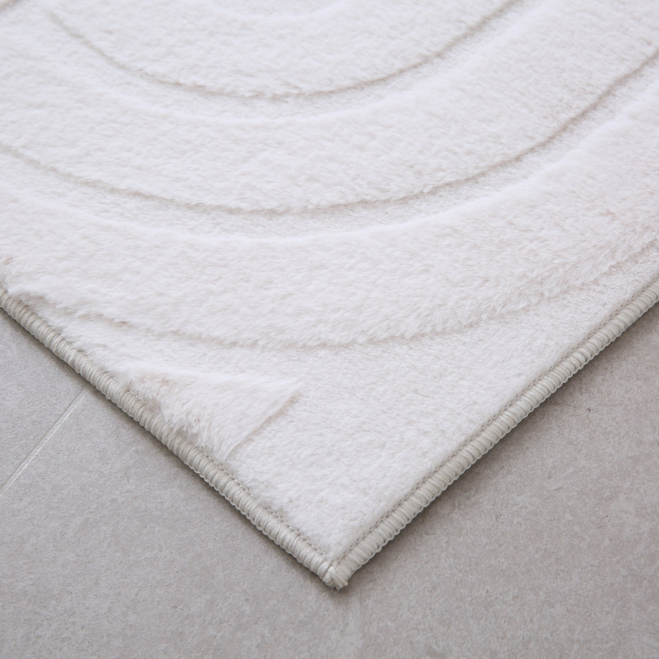 سجادة جاكار فرو أرنب من زارا - 120x170 سم-hbxdecorandfurnishings-floorcoverings-rugs-image-2