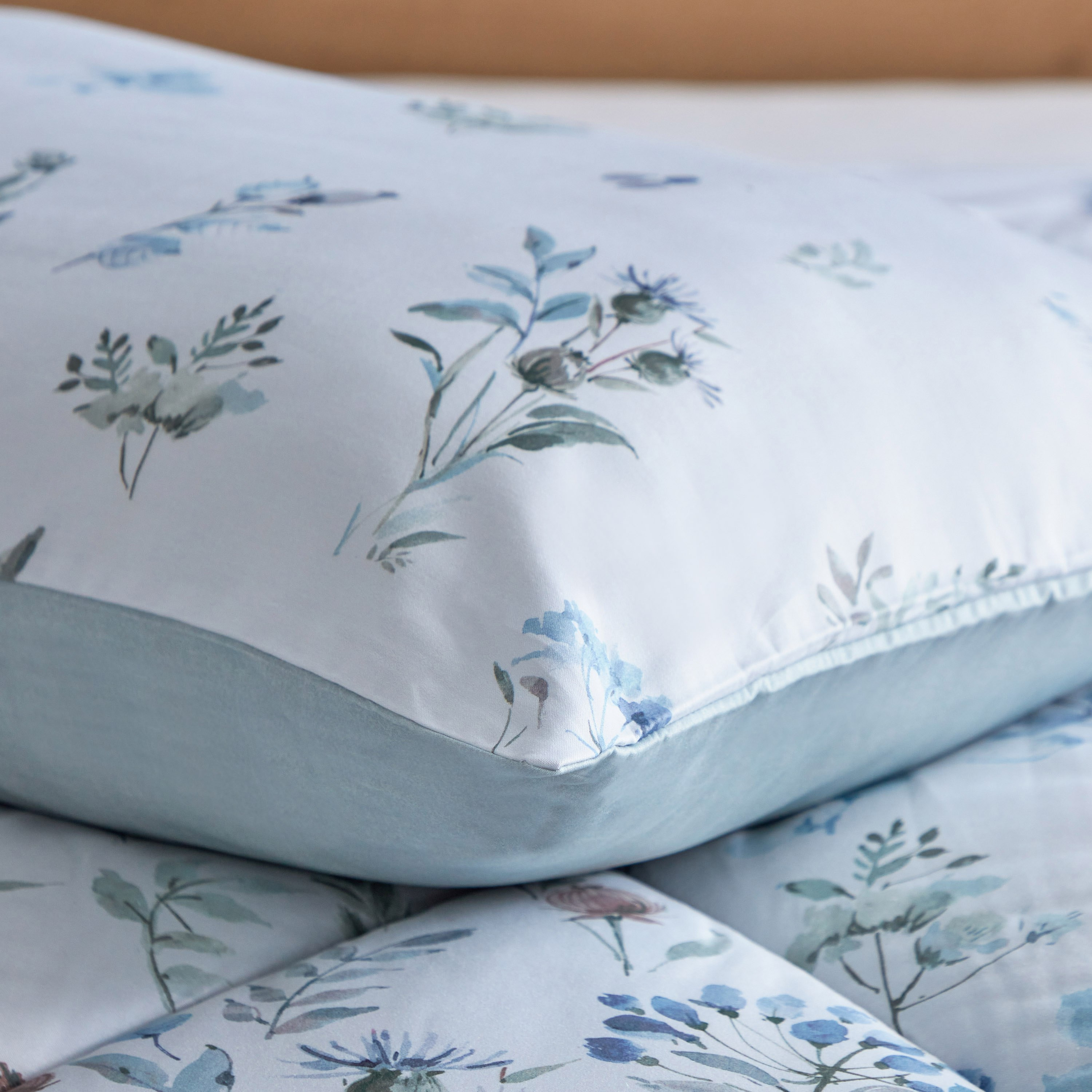 Lavish Florious 3-Piece Cotton Printed Twin Comforter Set - 160x220 cm-hbxhomeware-hbxdecorandfurnishings-image-6