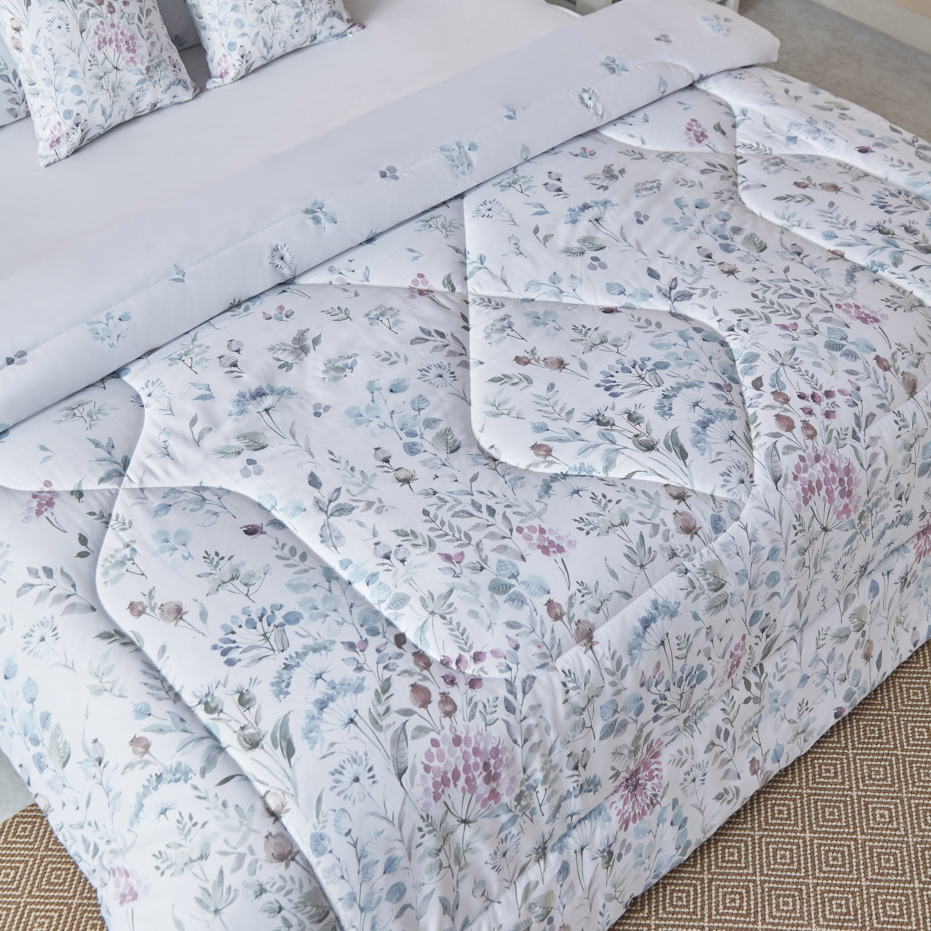 طقم لحاف كينج قطن 5 قطع بطبعات فلورياس من لافيش - 220x240 سم-hbxhomeware-hbxdecorandfurnishings-image-4