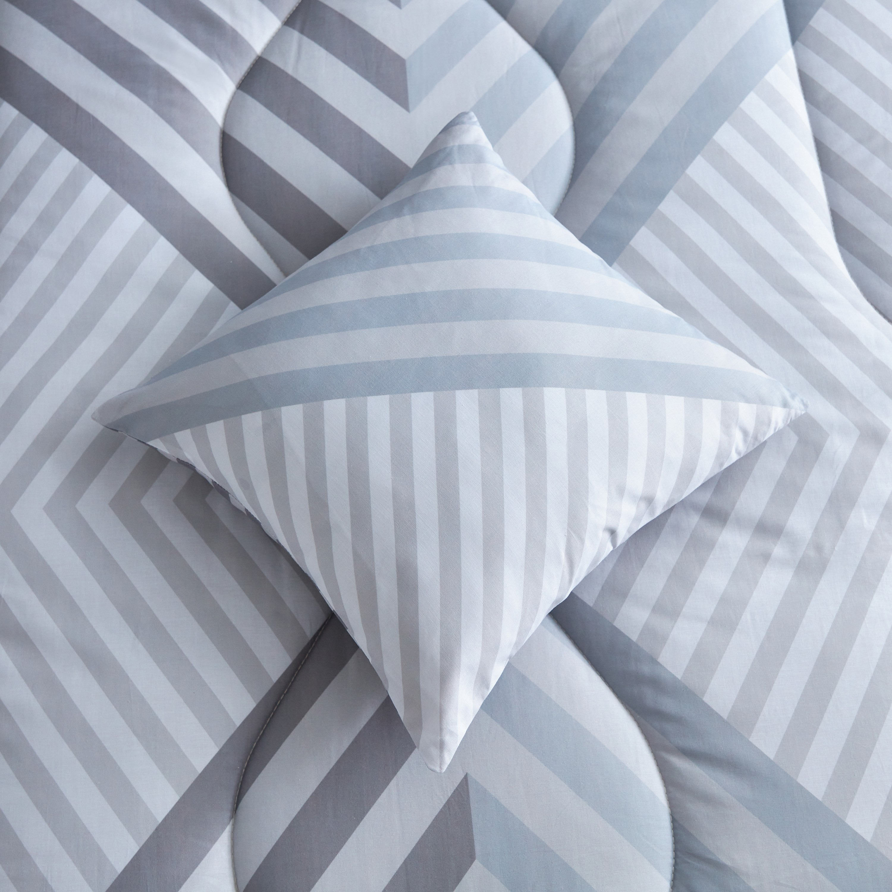 طقم لحاف قطن توين بطبعات 3 قطع تيراجلام من لوكسوت - 160x220 سم-hbxhomeware-hbxdecorandfurnishings-image-7