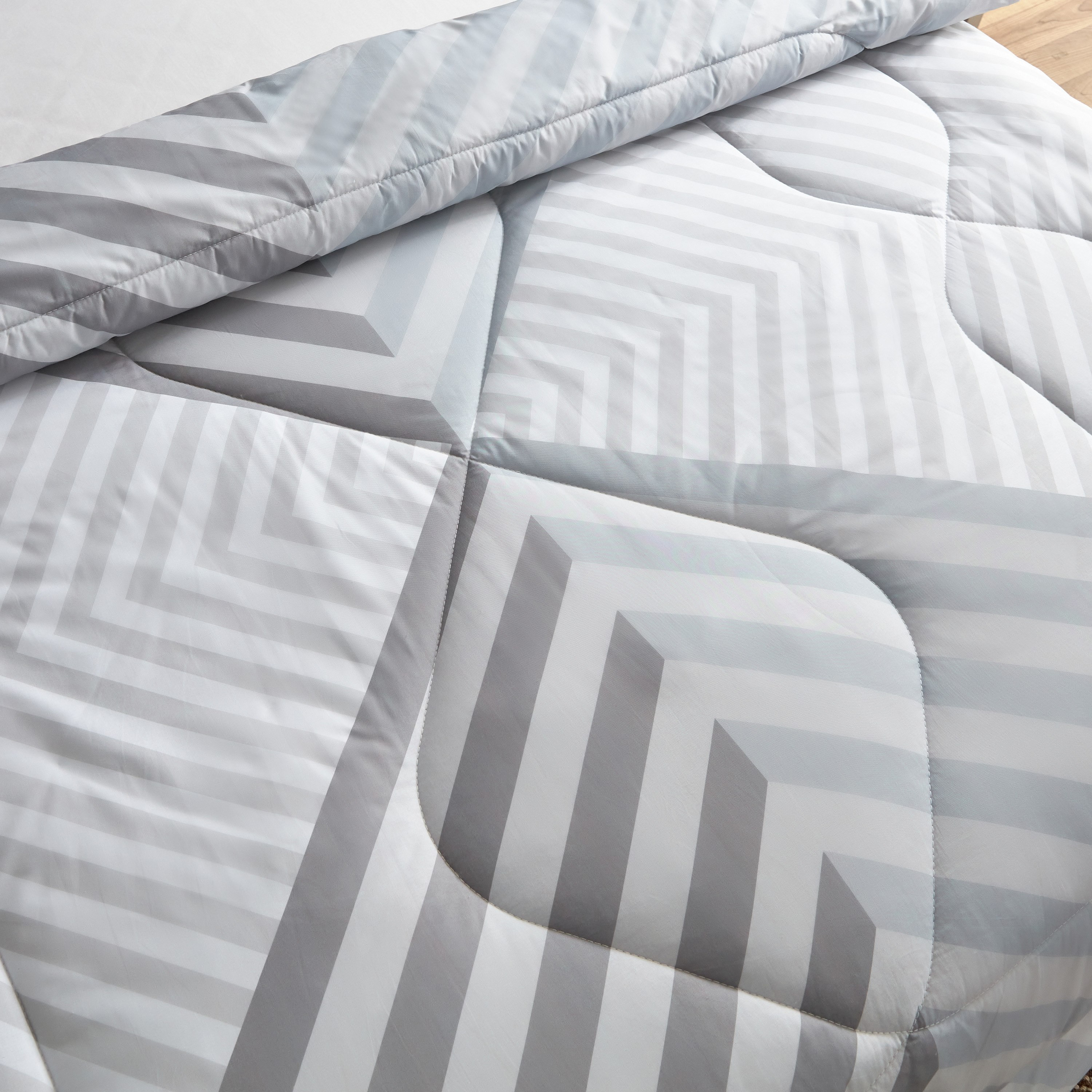 Luxot Terraglam 5-Piece Cotton Printed King Comforter Set - 220x240 cm-hbxhomeware-hbxdecorandfurnishings-image-5
