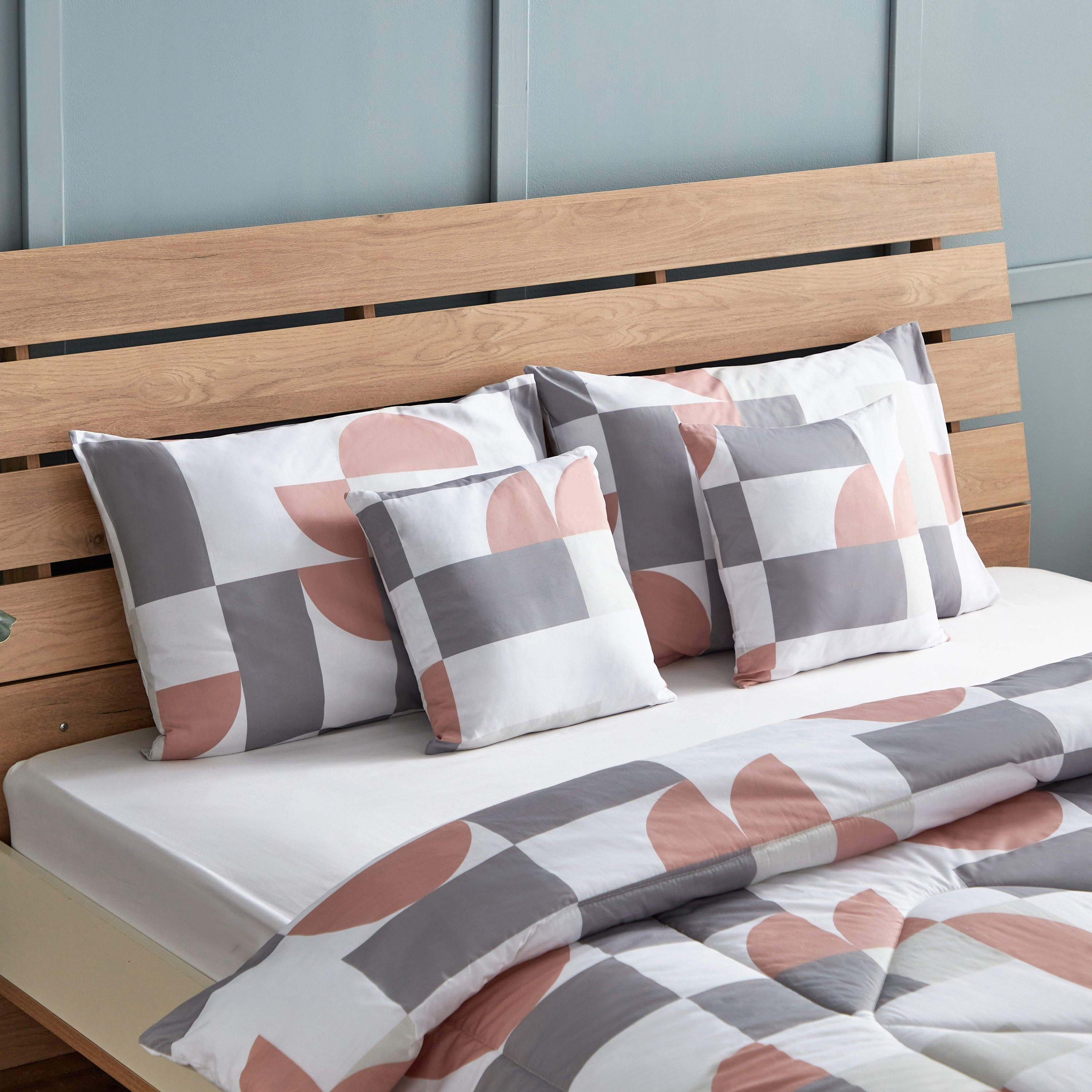 Luxot Geozest 5-Piece Cotton Printed King Comforter Set - 220x240 cm-hbxhomeware-hbxdecorandfurnishings-image-3