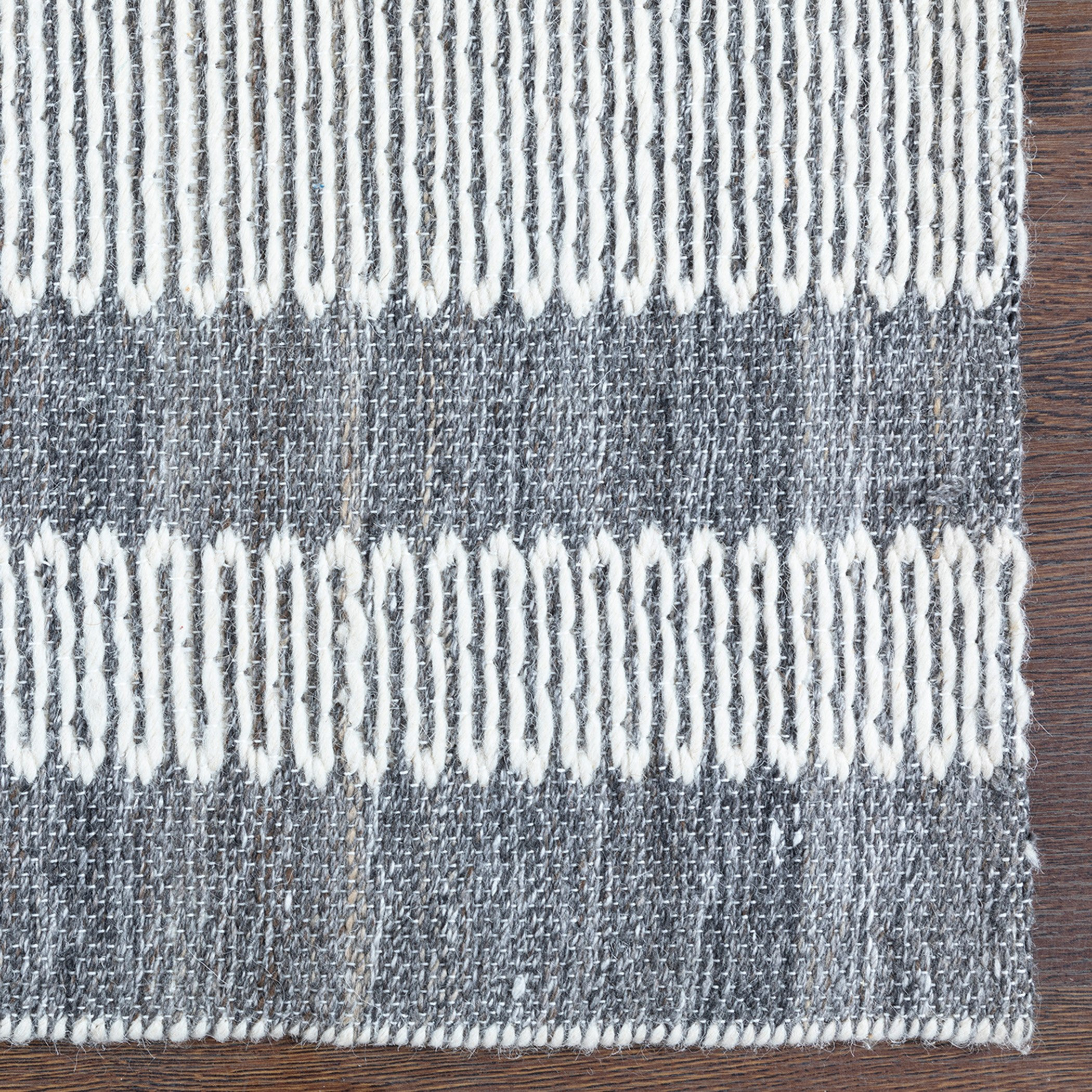 سجادة مصنوعة يدوياً ألبرت من سكاوت - 80x150 سم-hbxdecorandfurnishings-floorcoverings-rugs-image-3