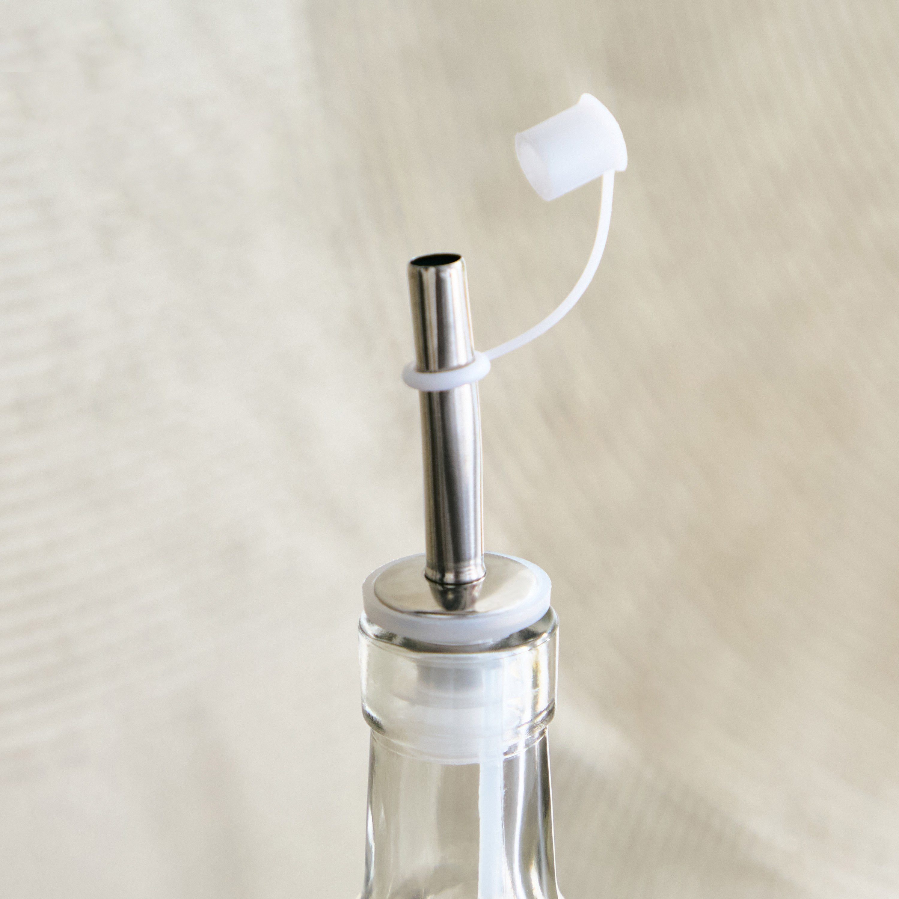 طقم سدادات وسكب قوارير قطعتين من بارويل-hbxhomeware-diningandtabletop-baraccessories-image-4