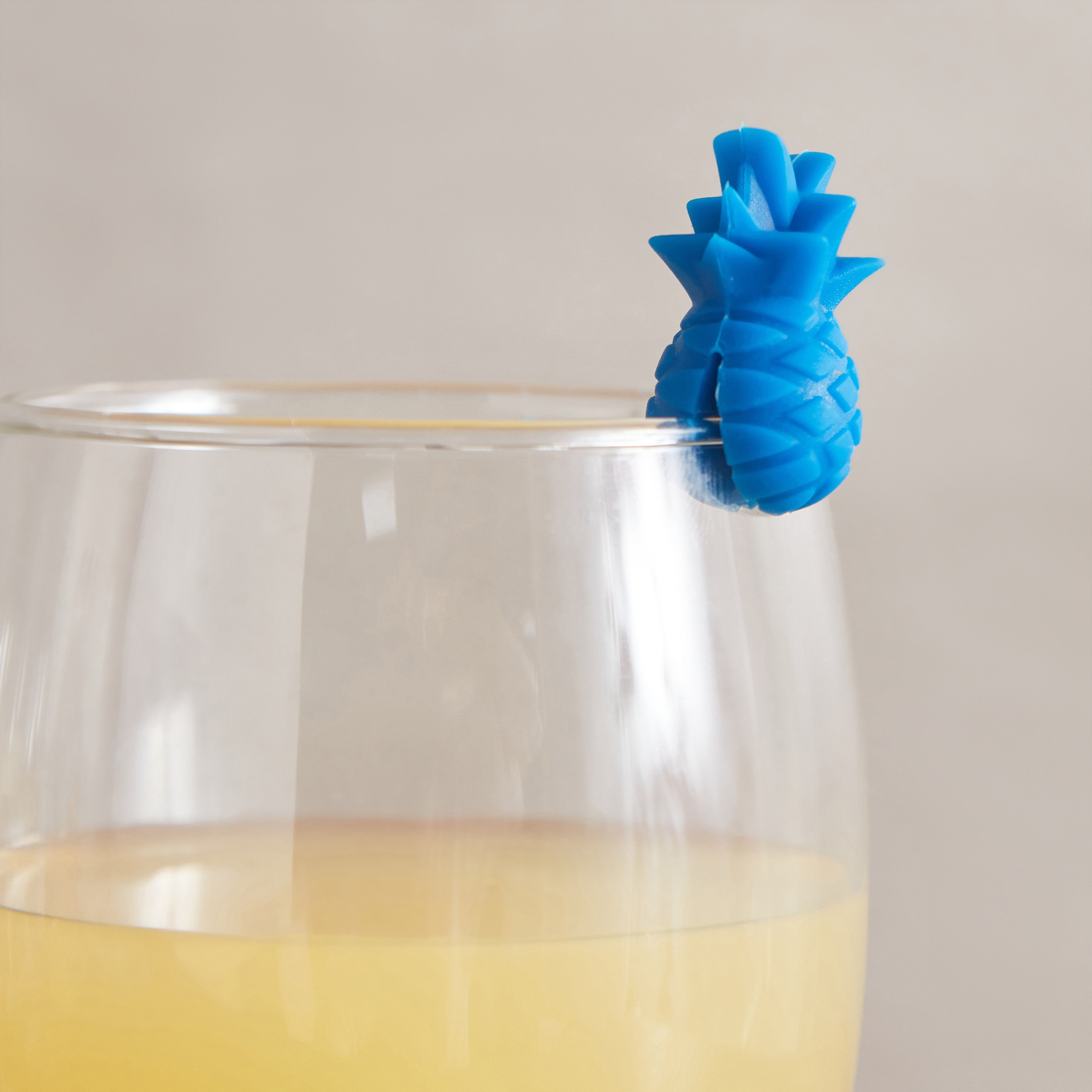 Pineapple Shaped Cup Identifier - Set of 12-hbxhomeware-hbxkitchen-image-3