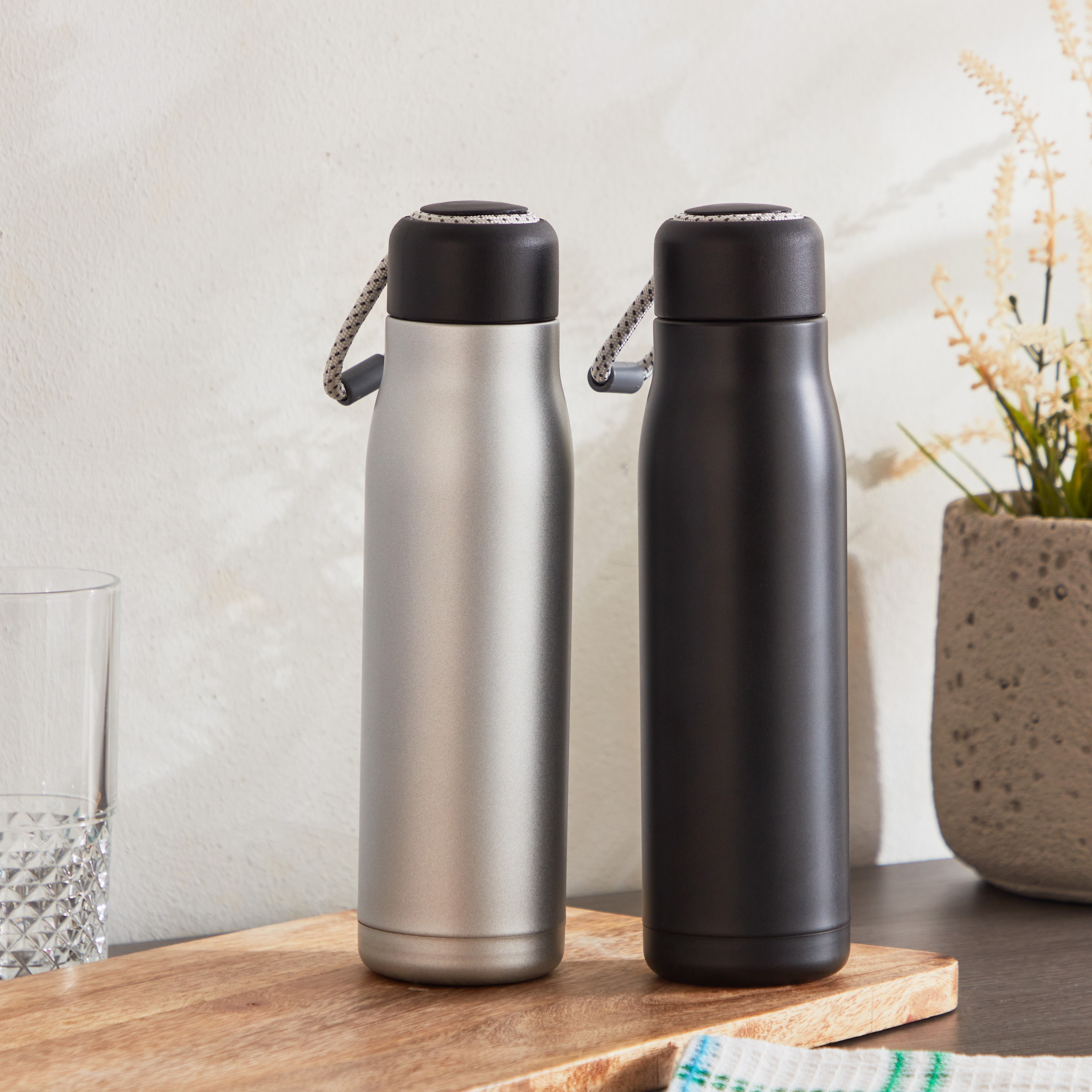 Karry Steel Hot and Cold Vacuum Travel Flask Bottle - 550 ml-hbxhomeware-hbxkitchen-image-5