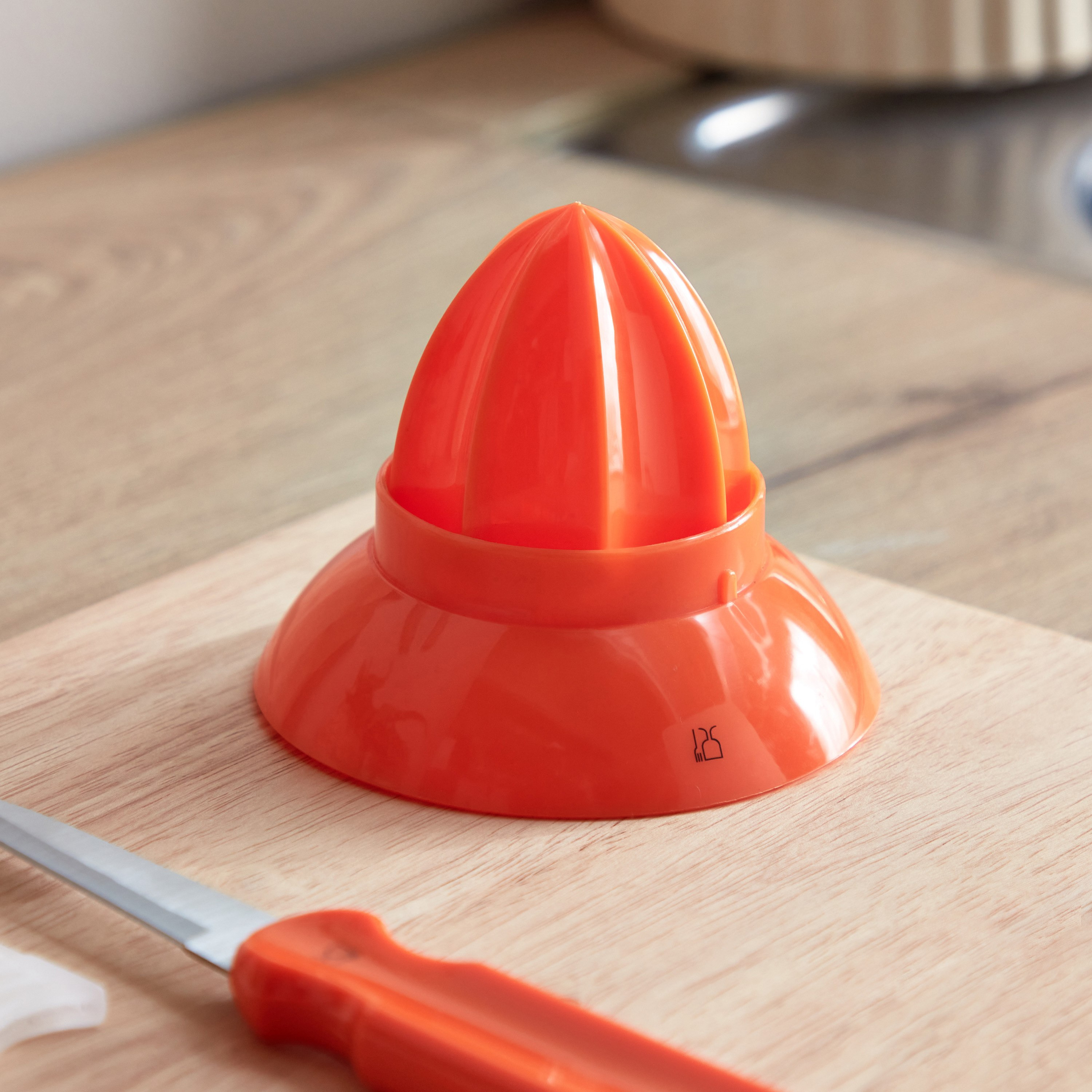 Easy Chef Citrus Mix 3-in-1 Gadget Seed Extractor with Knife and Juicer-hbxhomeware-hbxkitchen-image-2