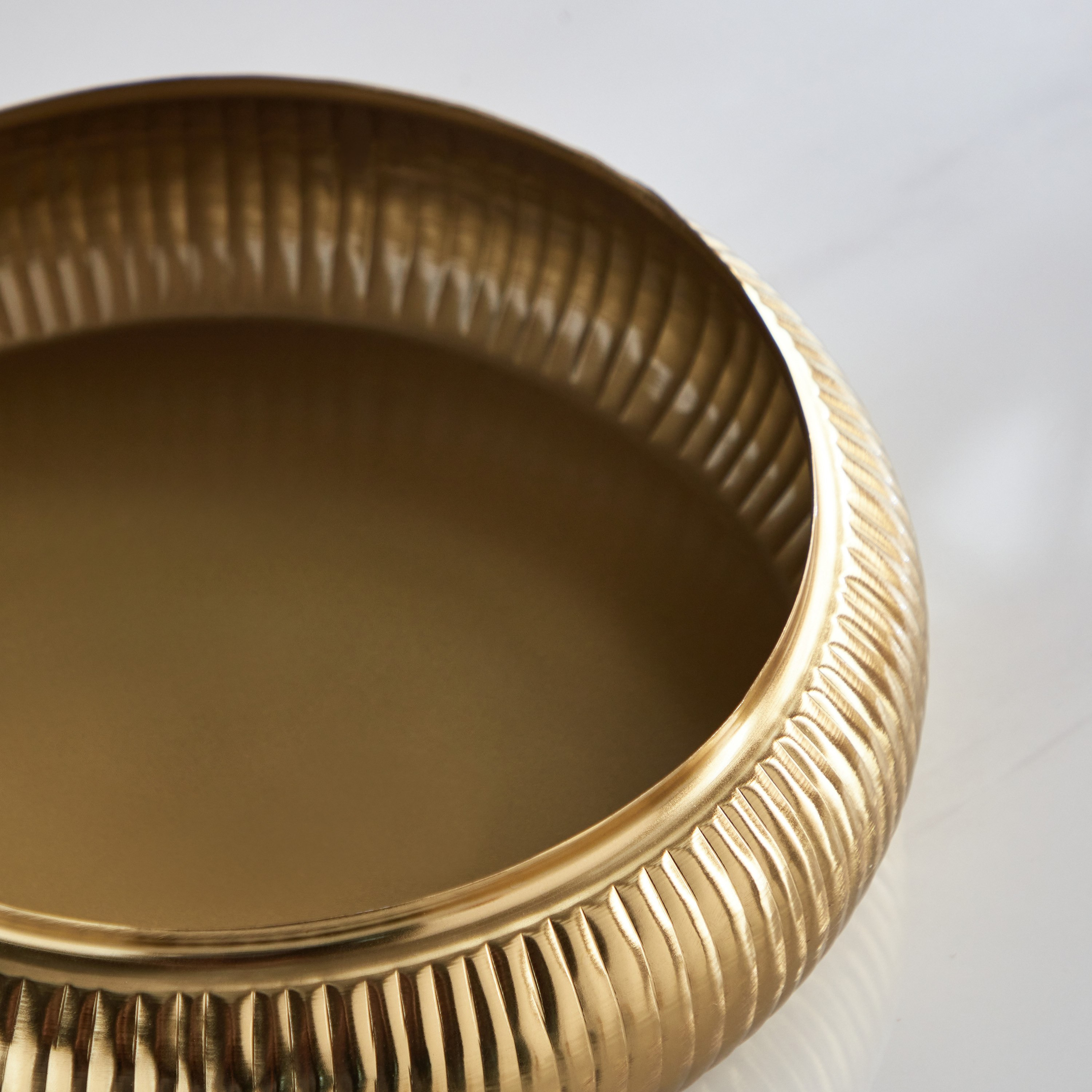 وعاء ديكور معدن مضلع من أريستو - 30x30x8.5 سم-hbxdecorandfurnishings-homeaccessories-bowls-image-4