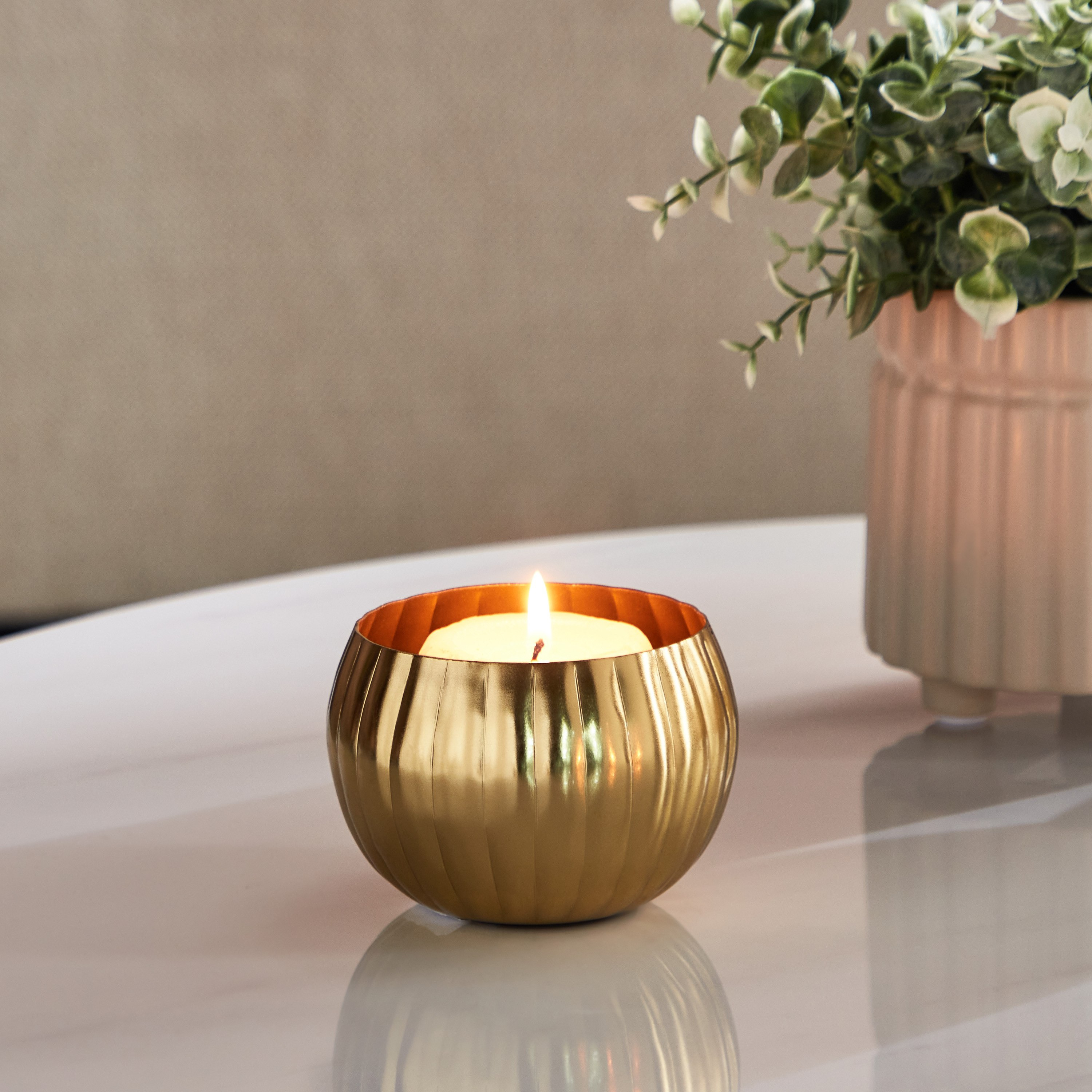 حامل فوتيف معدن مضلع من أريستو - 10x10x8 سم-hbxlivingroom-decorandaccessories-candleholders-image-1