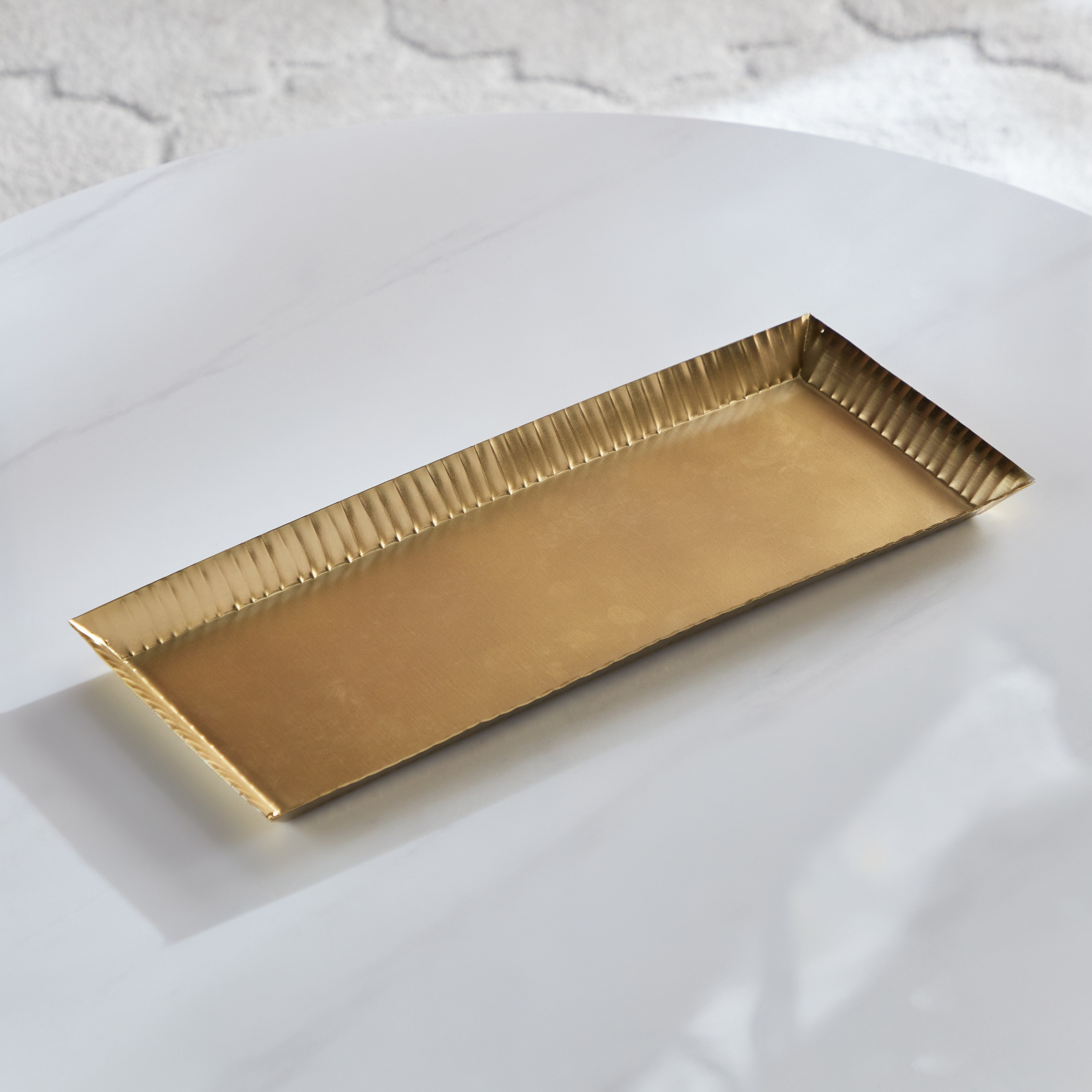 صينية ديكور معدن مضلعة من أريستو - 40x16x25 سم-PROMO_HB_AE_B2G2_011025-image-2