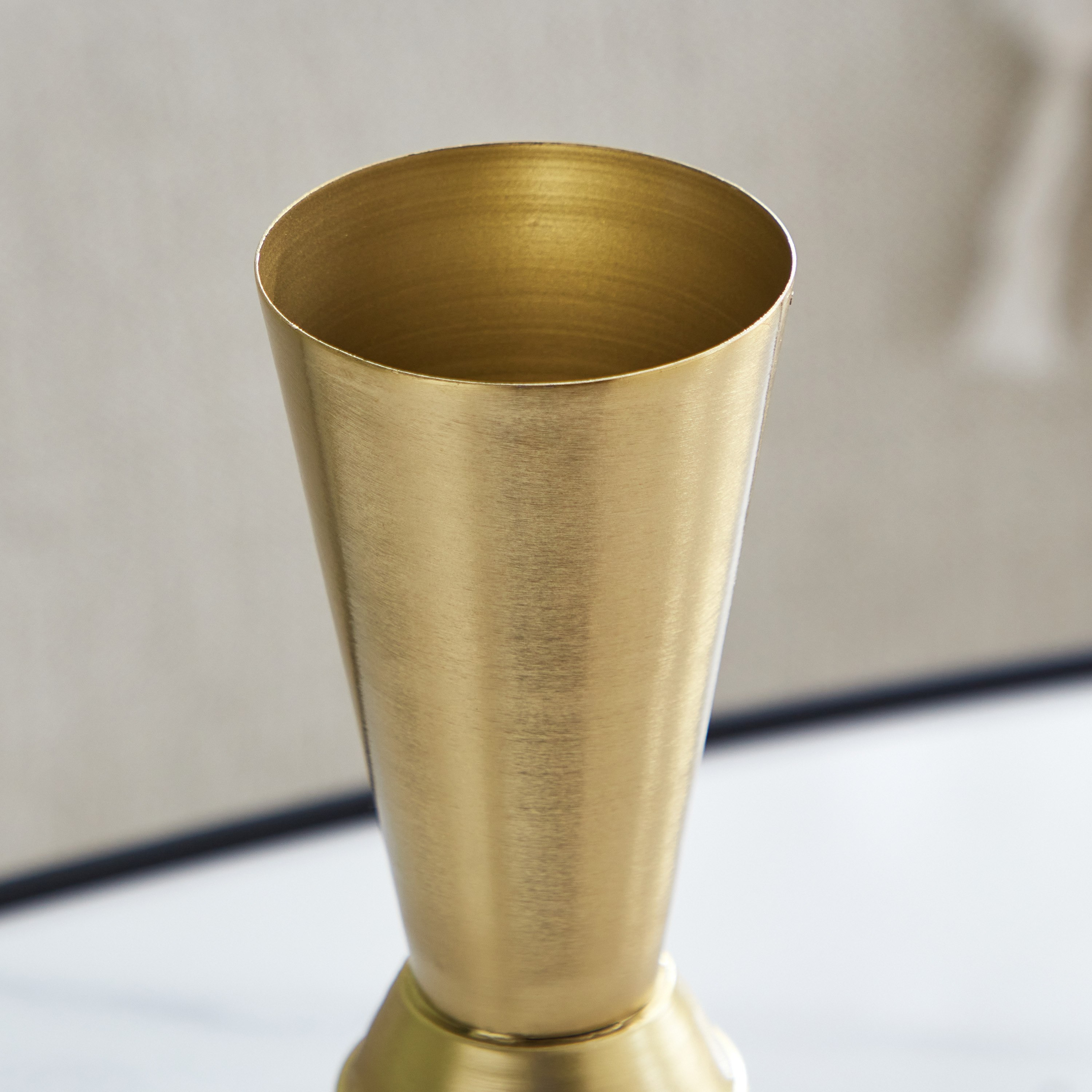 Aristo Metal Funnel Vase - 8x8x32.5 cm-PROMO_HB_AE_B2G2_011025-image-3