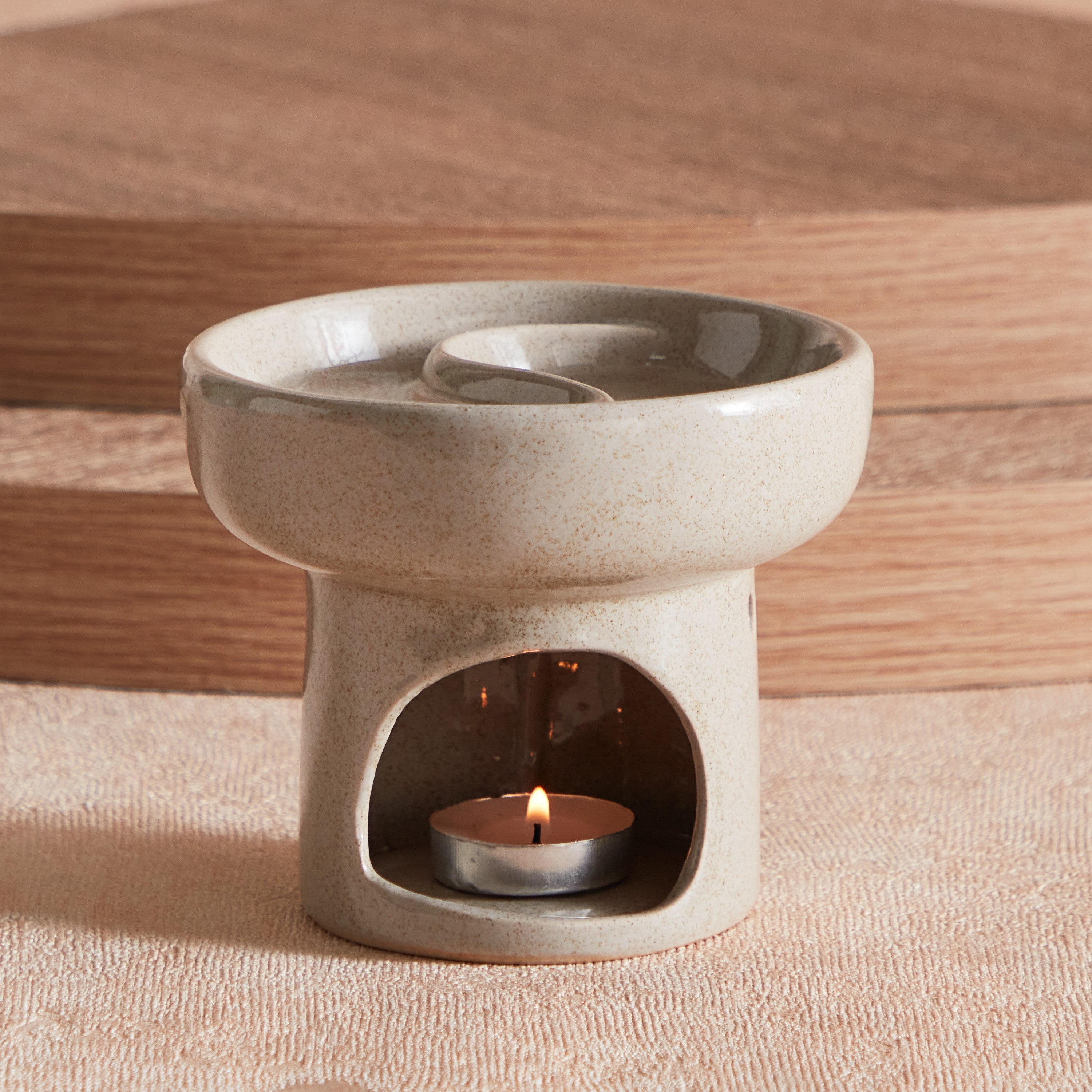 Zest Ceramic Oil Burner - 11.5x11.5x10 cm-hbxhomeware-hbxdecorandfurnishings-image-1