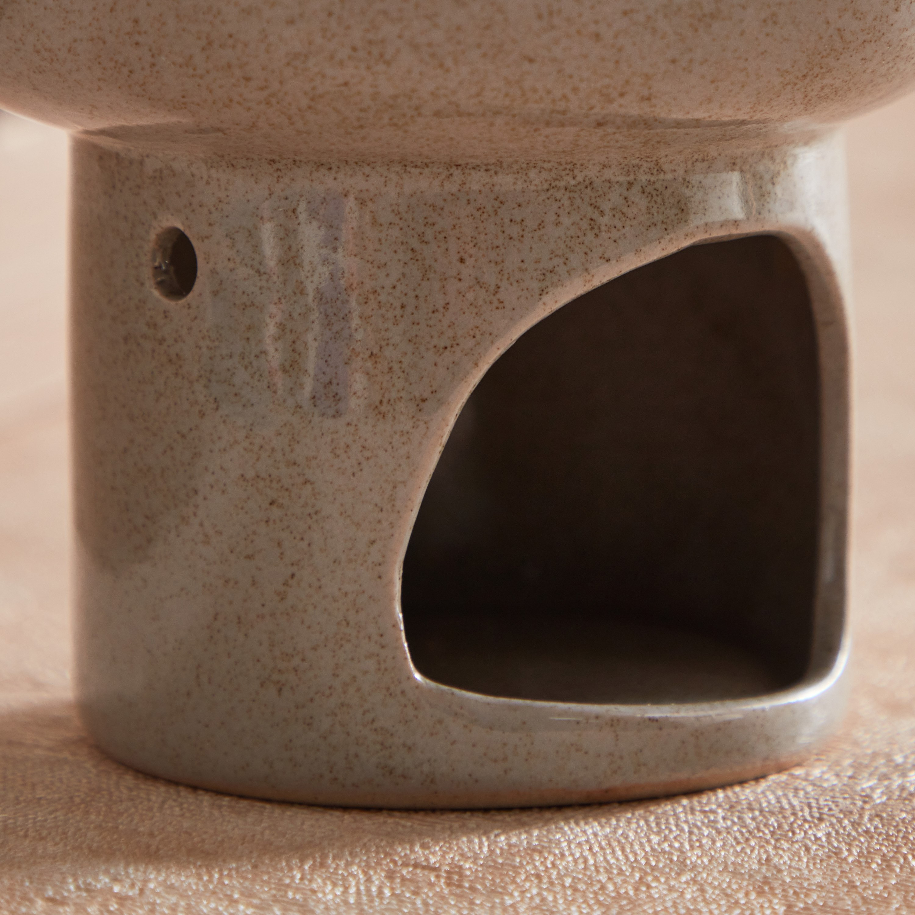 Zest Ceramic Oil Burner - 11.5x11.5x10 cm-hbxhomeware-hbxdecorandfurnishings-image-4