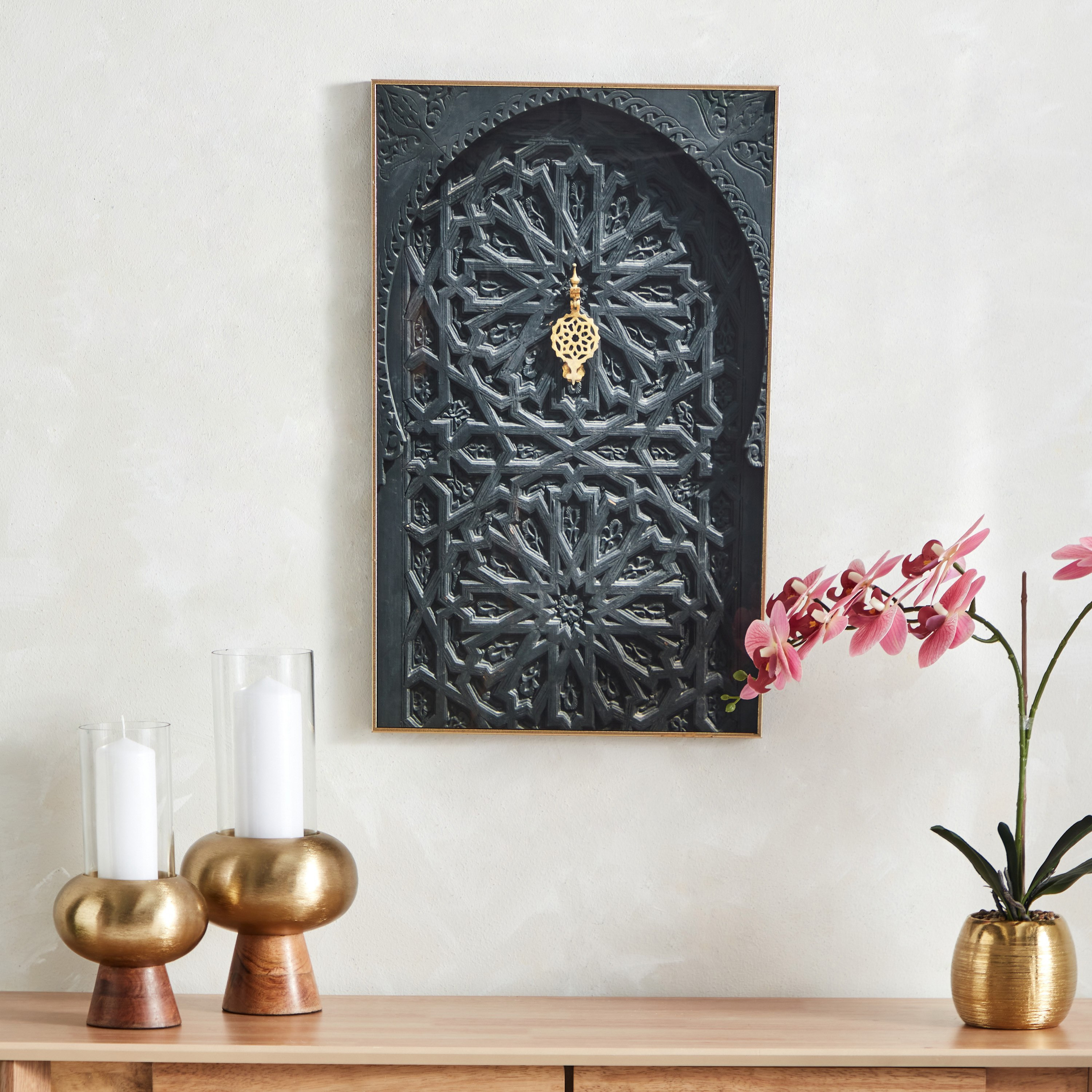لوحة مؤطرة بتصميم باب من هامبتون - 40x60x2.5 سم-hbxhomeware-hbxdecorandfurnishings-image-2