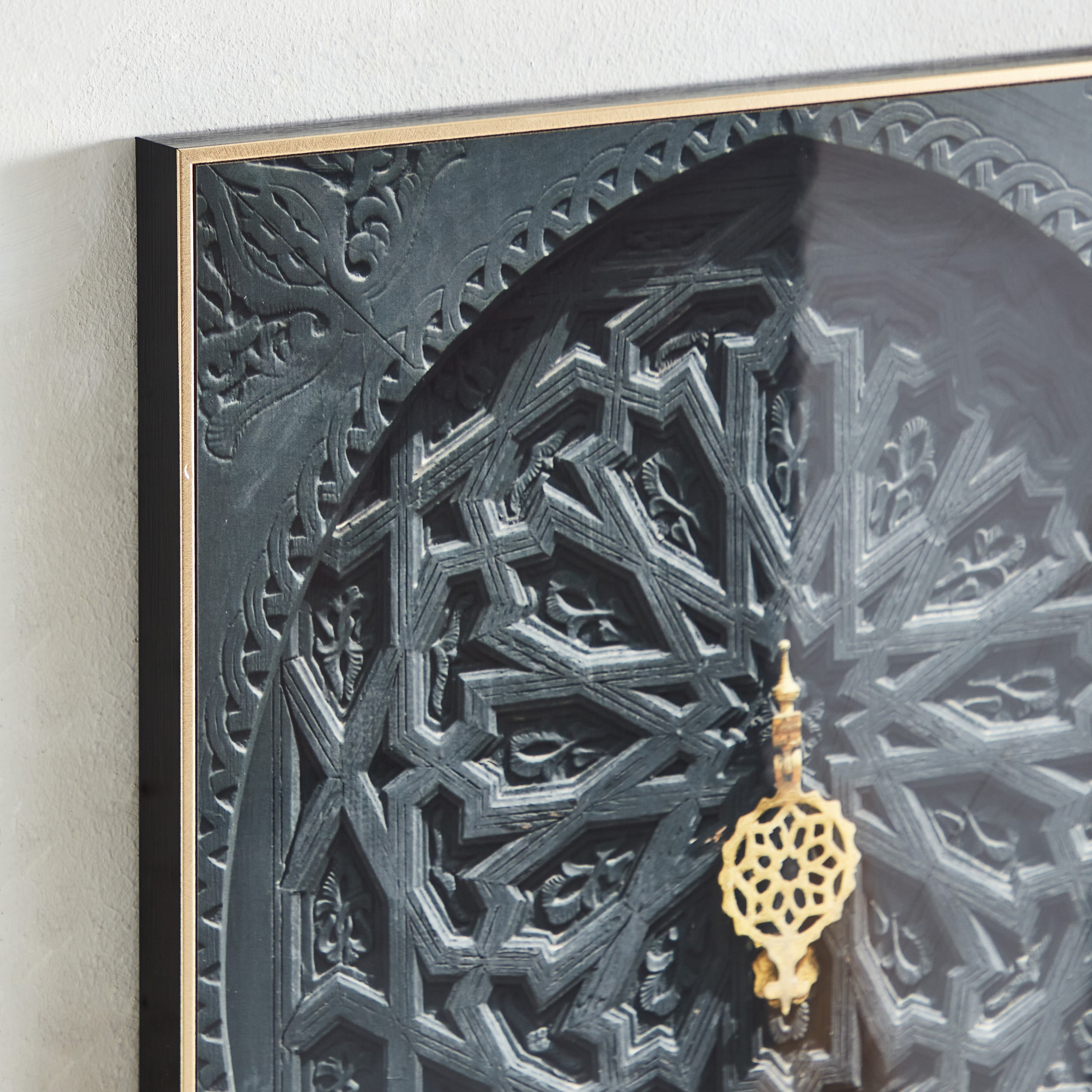 لوحة مؤطرة بتصميم باب من هامبتون - 40x60x2.5 سم-hbxhomeware-hbxdecorandfurnishings-image-4