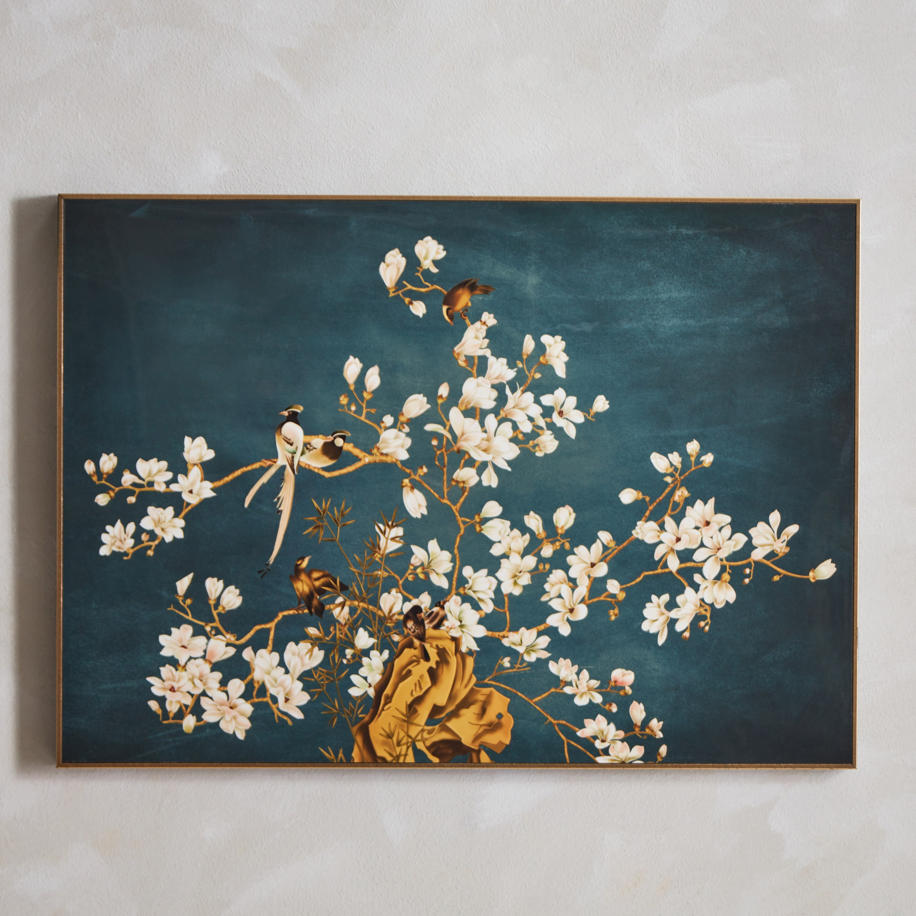 لوحة مؤطرة بتصميم زهرة من هامبتون - 50x70x3 سم-hbxhomeware-hbxdecorandfurnishings-image-1