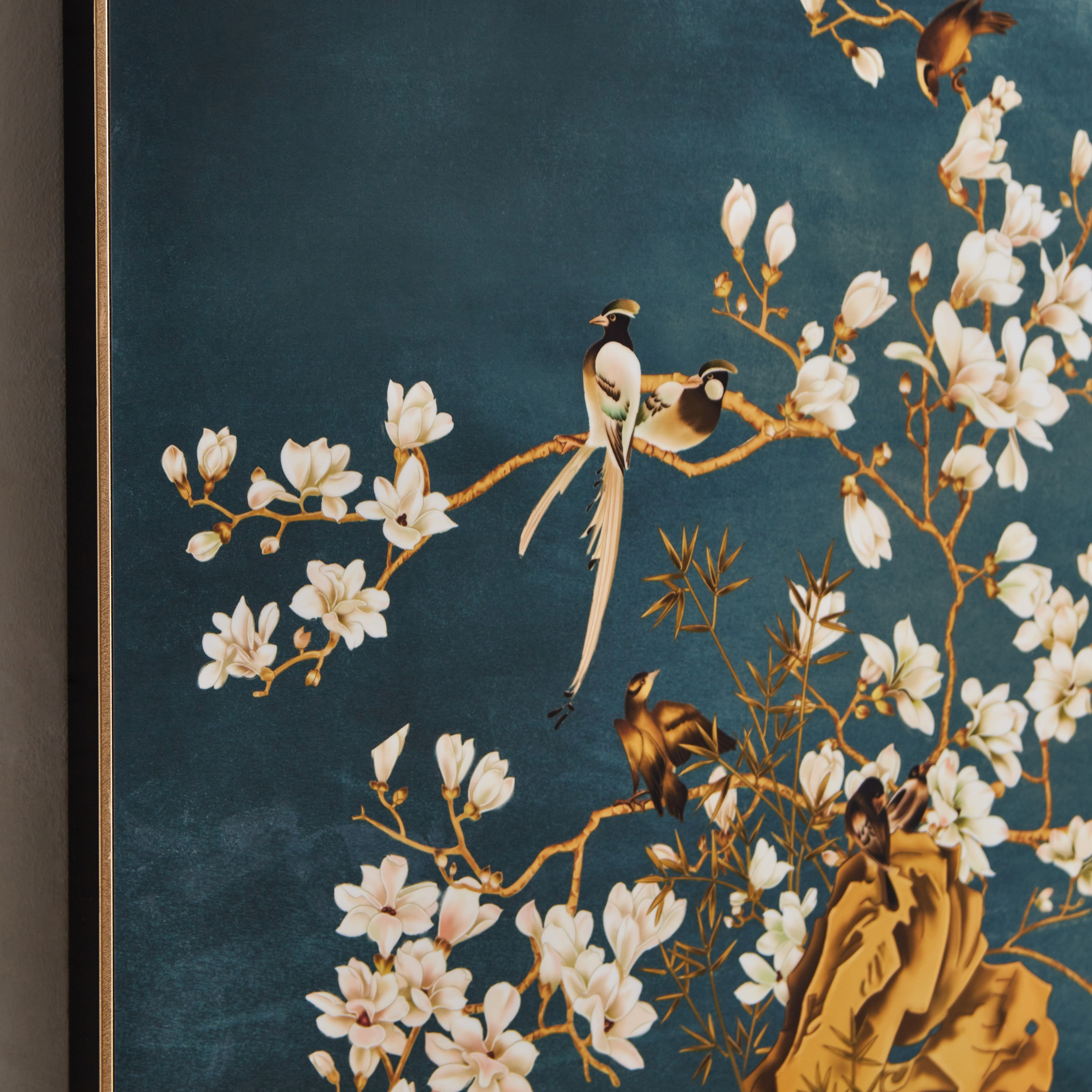 لوحة مؤطرة بتصميم زهرة من هامبتون - 50x70x3 سم-hbxhomeware-hbxdecorandfurnishings-image-3