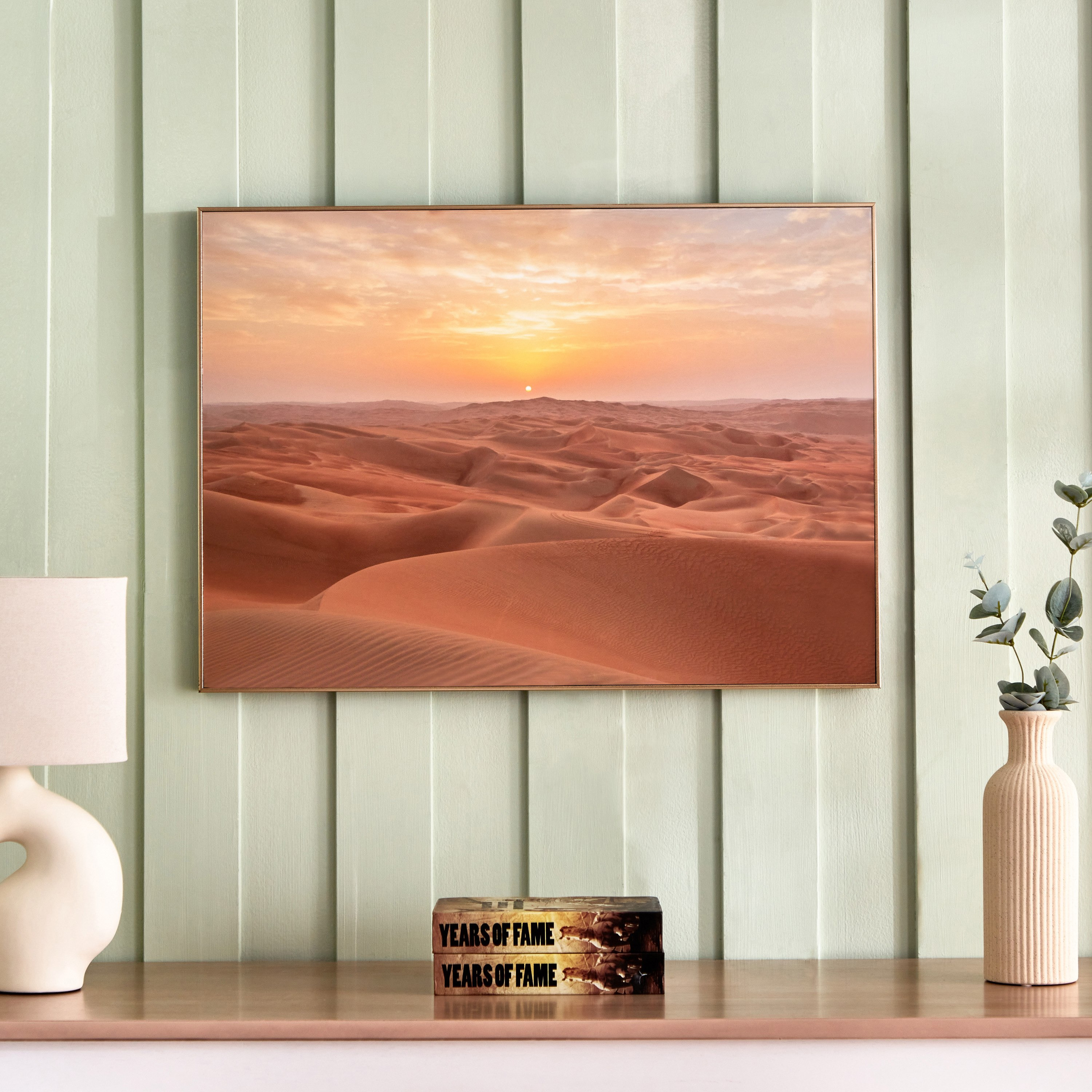 لوحة مؤطرة بتصميم شروق الشمس في الصحراء من هامبتون- 50x70x2.5 سم-hbxhomeware-hbxdecorandfurnishings-image-2